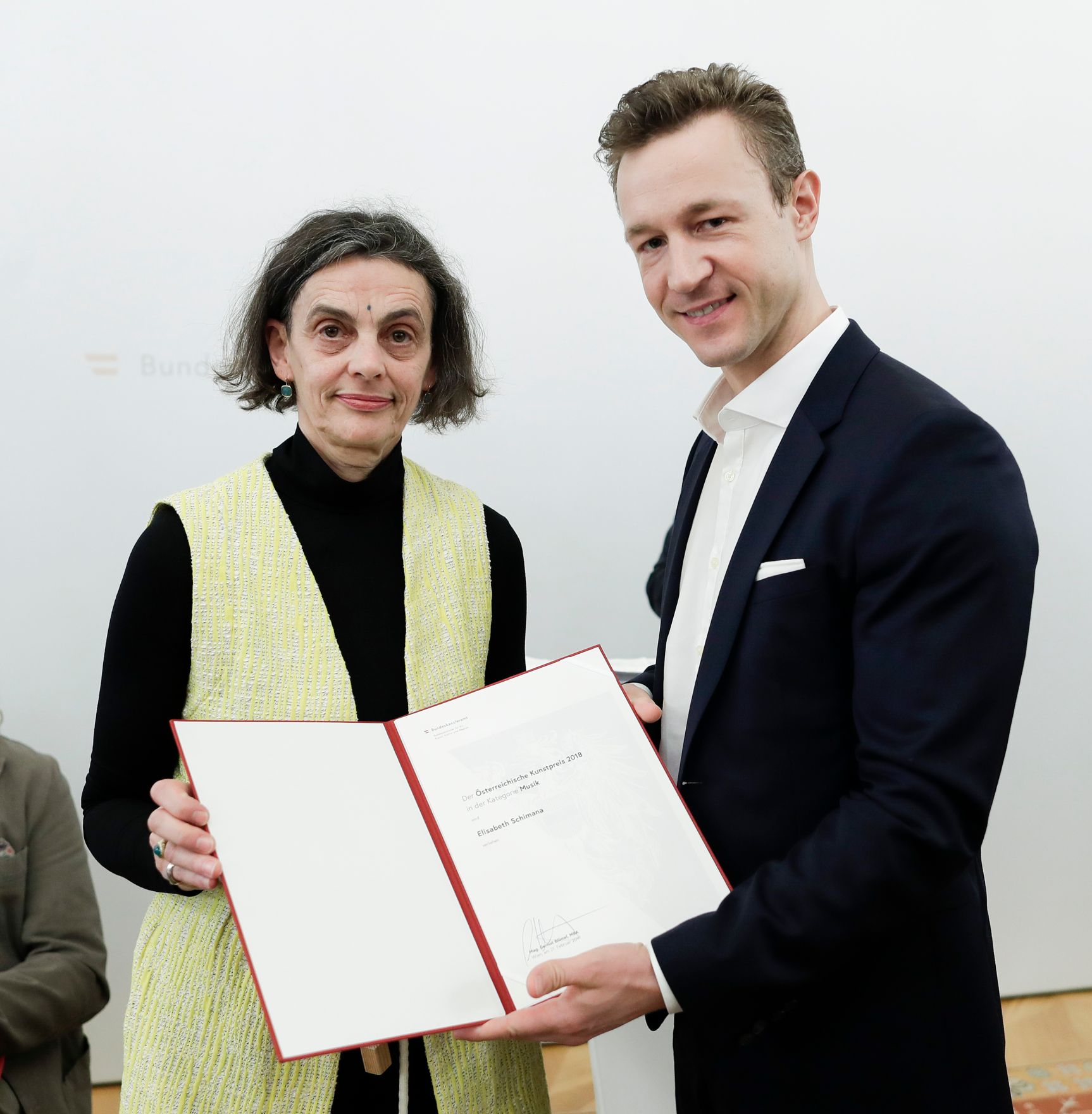 Am 21. Februar 2019 &uuml;berreichte Bundesminister Gernot Bl&uuml;mel die &Ouml;sterreichischen Kunstpreise und den Hans-Hollein-Kunstpreis.