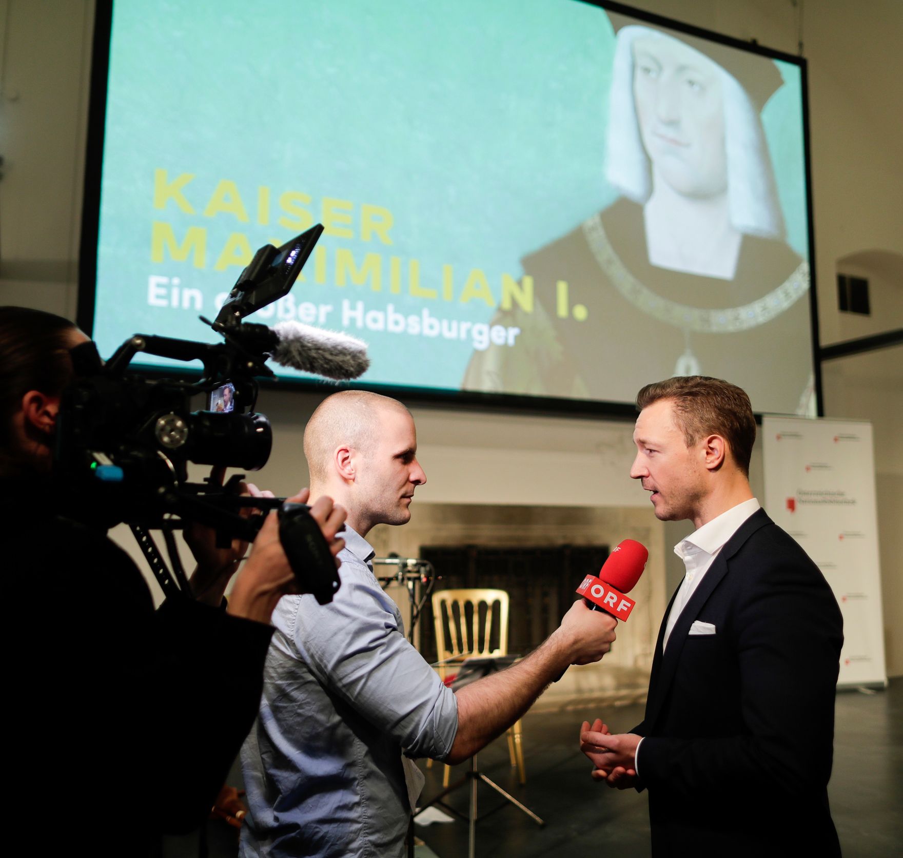 Am 14. M&auml;rz 2019 er&ouml;ffnete Bundesminister Gernot Bl&uuml;mel (r.)die Ausstellung &quot;Kaiser Maximilan I. Ein Gro&szlig;er Habsburger&quot; in der &Ouml;sterreichischen National Bibliothek.