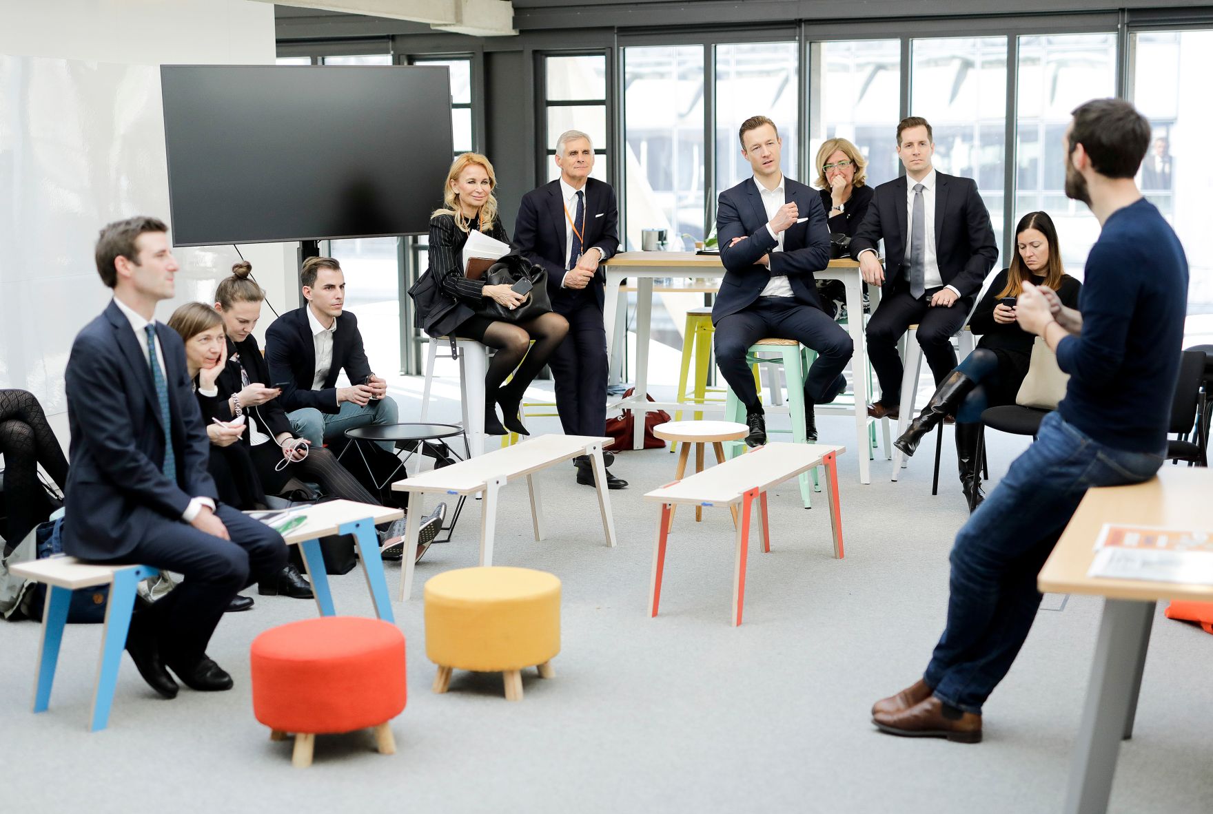 Am 21. M&auml;rz 2019 reiste Bundesminister Gernot Bl&uuml;mel nach Paris. Im Bild bei Station F.