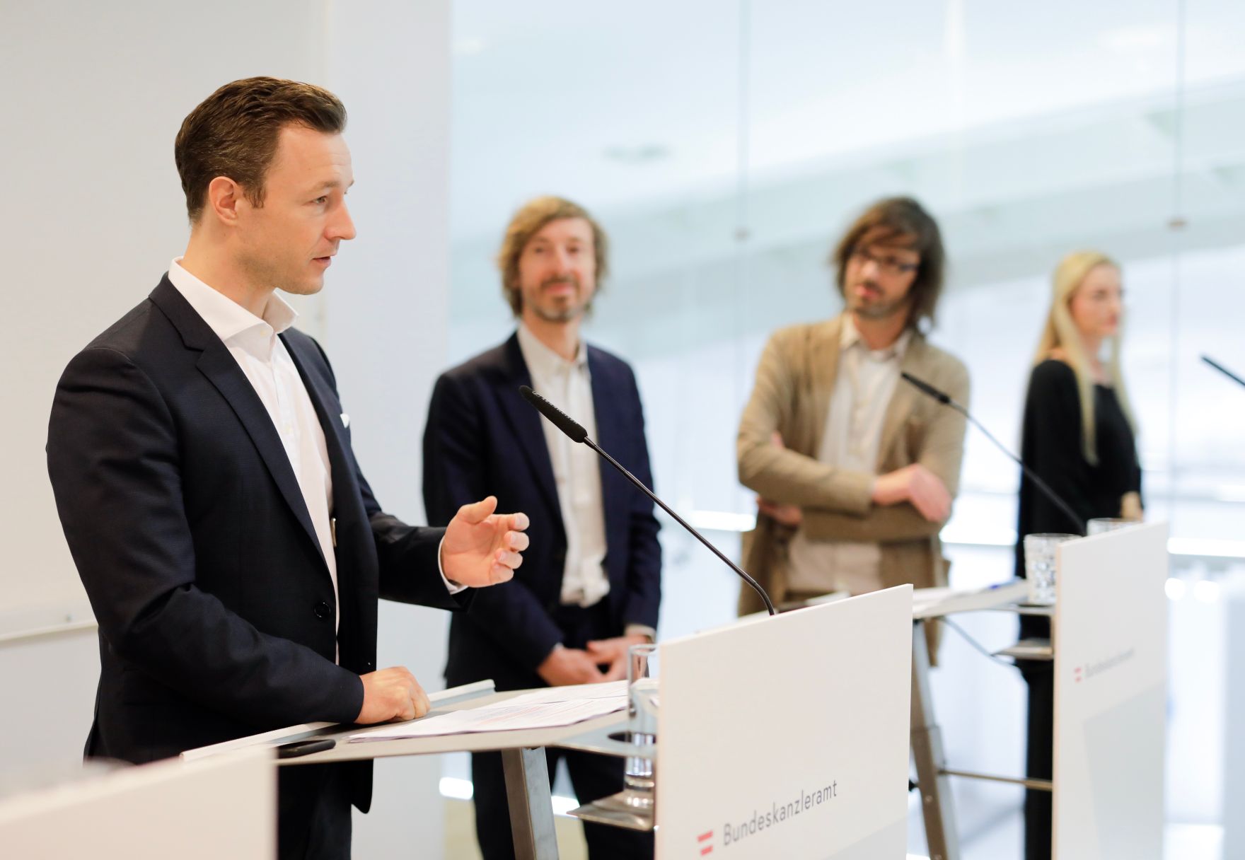 Am 03. April 2019 fand Pressekonferenz zum Thema &quot;Architekturbiennale Venedig 2020&quot; mit Bundesminister Gernot Bl&uuml;mel (l.) statt.