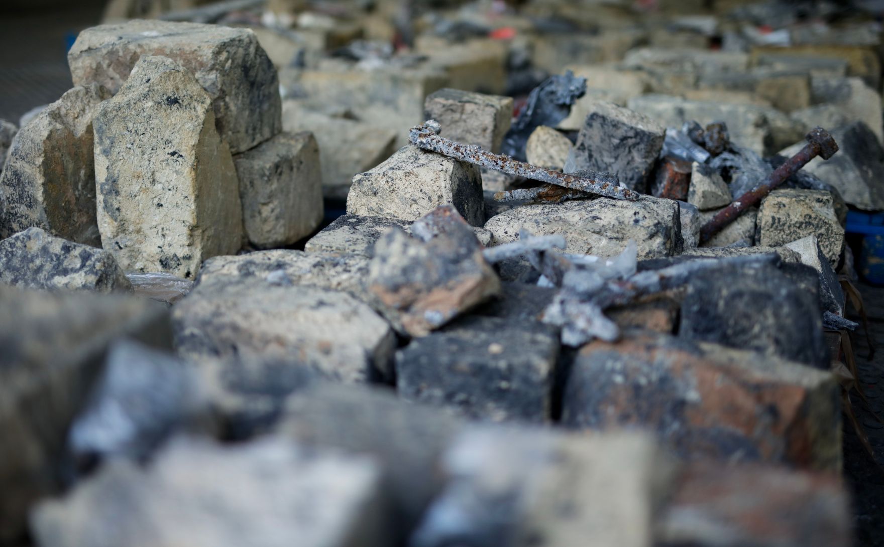 Am 3. Mai 2019 reiste Bundesminister Gernot Bl&uuml;mel anl&auml;sslich eines Arbeitsbesuchs nach Paris. Im Bild beim Besuch der Kathedrale Notre-Dame de Paris.