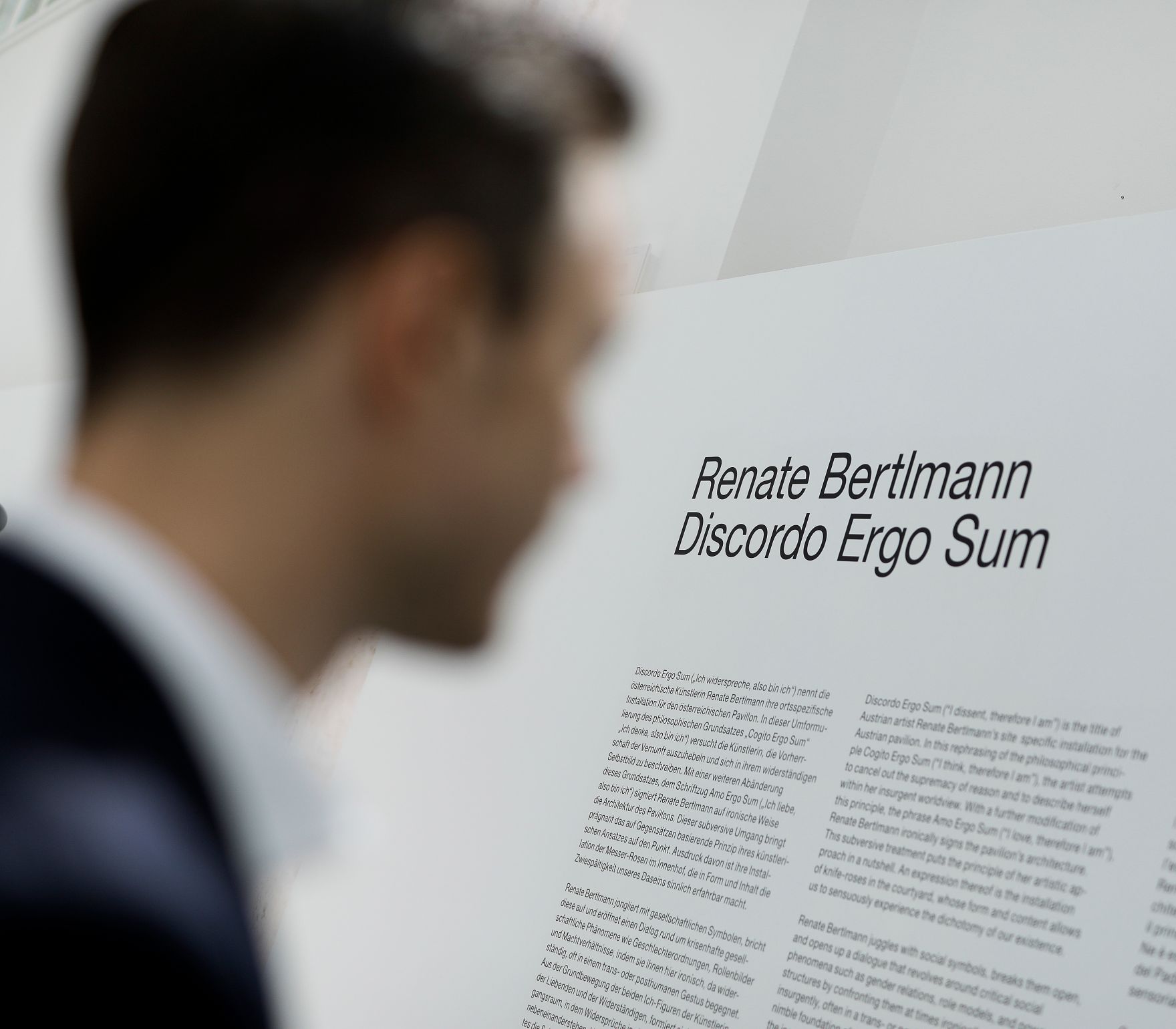 Am 09. Mai 2019 reiste Bundesminister Gernot Bl&uuml;mel (im Bild) anl&auml;sslich der Ausstellungser&ouml;ffnung im &Ouml;sterreich Pavillon auf der 58. Internationalen Kunstausstellung &quot;La Biennale di Venezia&quot; nach Venedig.