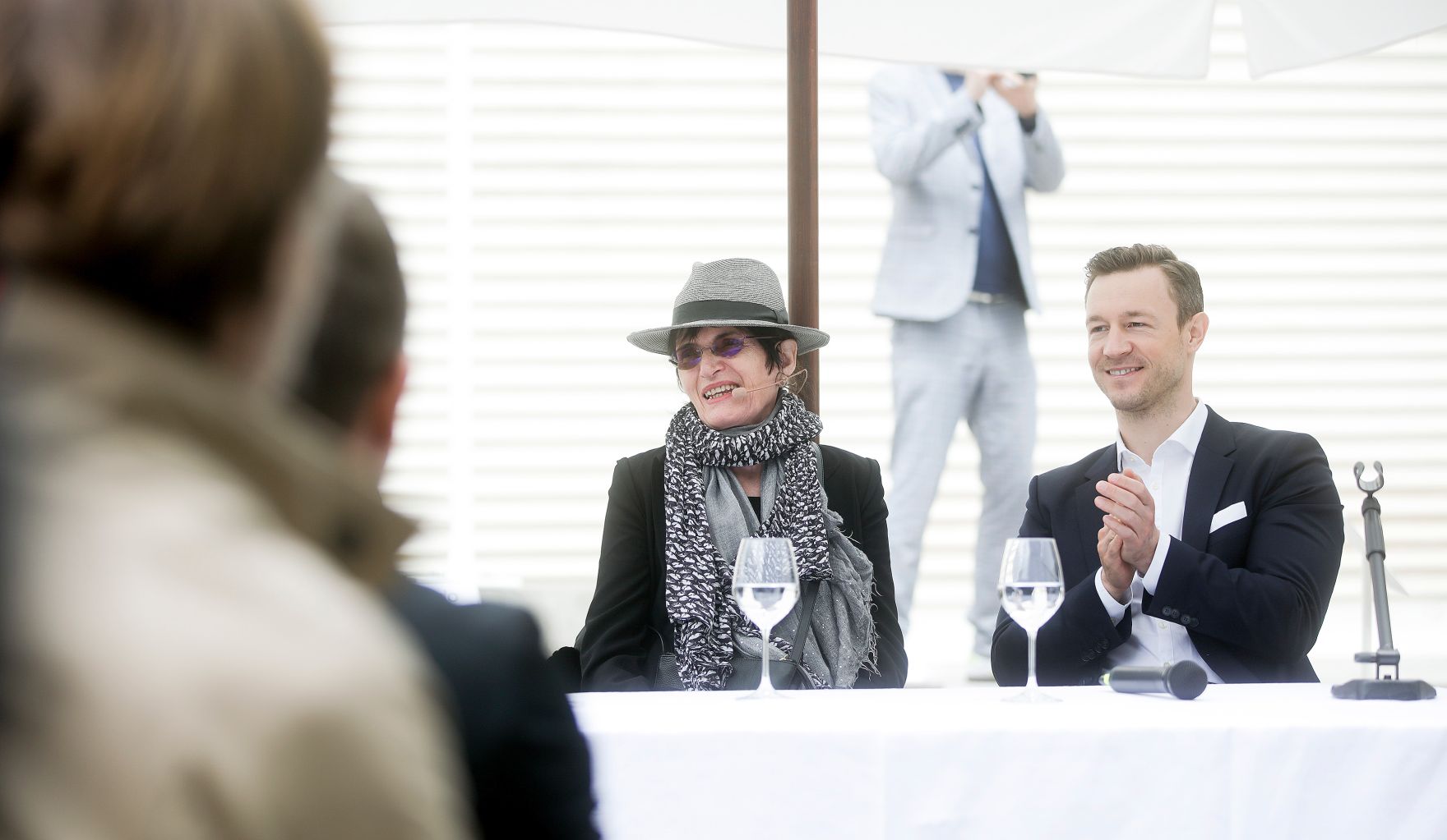 Am 09. Mai 2019 reiste Bundesminister Gernot Bl&uuml;mel (r.) anl&auml;sslich der Ausstellungser&ouml;ffnung im &Ouml;sterreich Pavillon auf der 58. Internationalen Kunstausstellung &quot;La Biennale di Venezia&quot; nach Venedig.