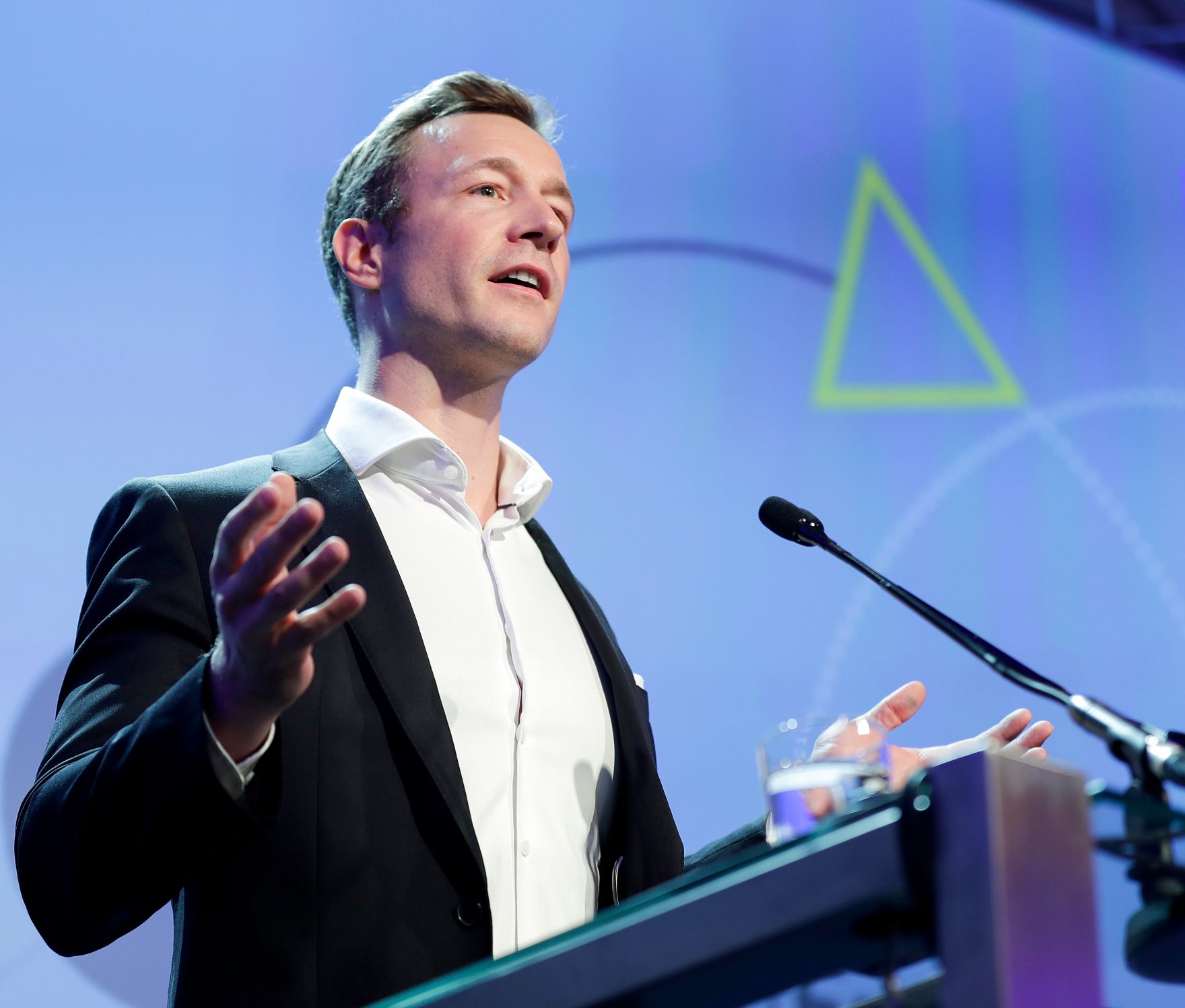 Am 8. Juni 2018 setzte Bundesminister Gernot Bl&uuml;mel (im Bild) seine Teilnahme am medienpolitischen Diskurs "MedienEnquete" fort.