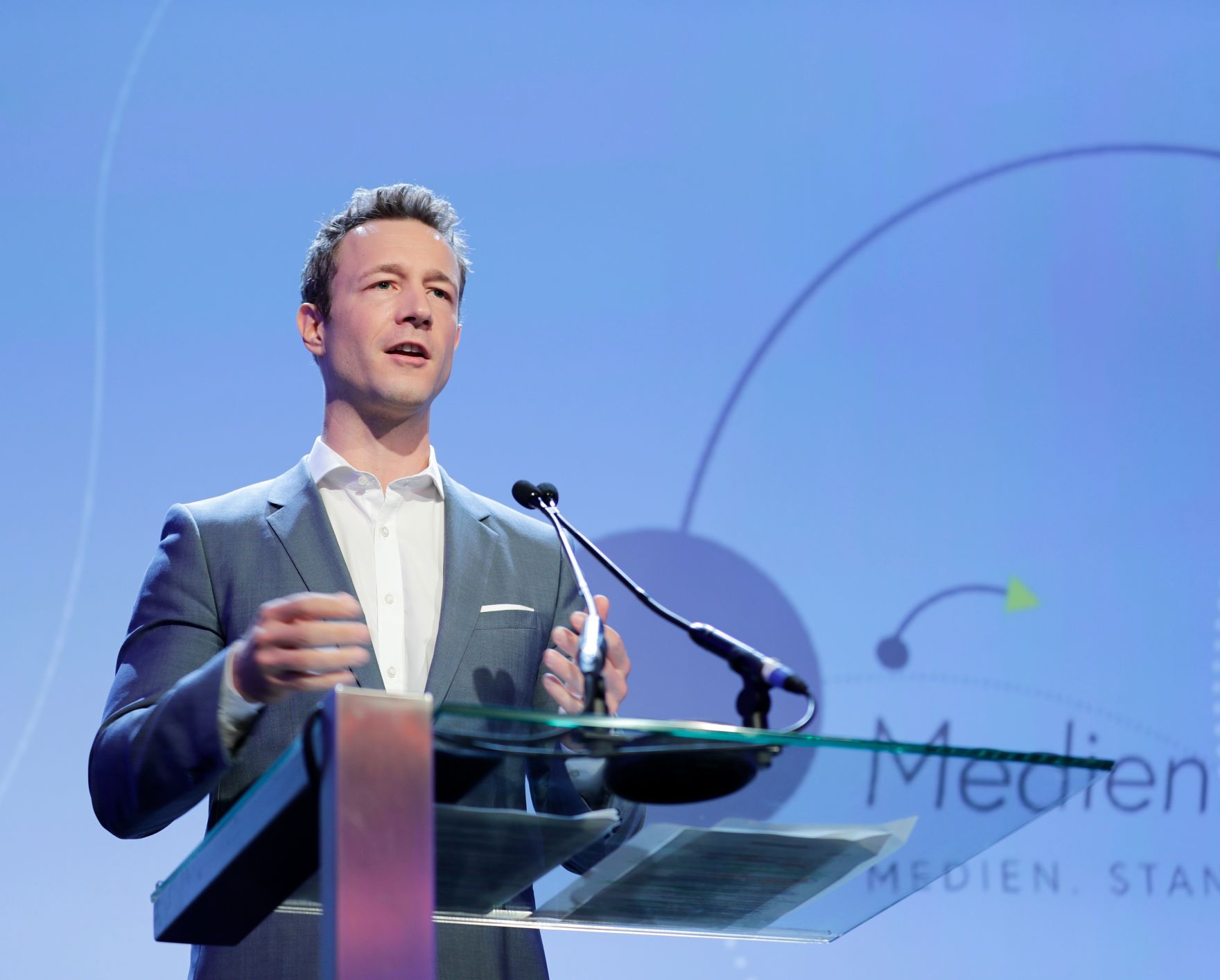 Am 7. Juni 2018 er&ouml;ffnete Bundesminister Gernot Bl&uuml;mel (im Bild) den medienpolitischen Diskurs &quot;MedienEnquete&quot;.