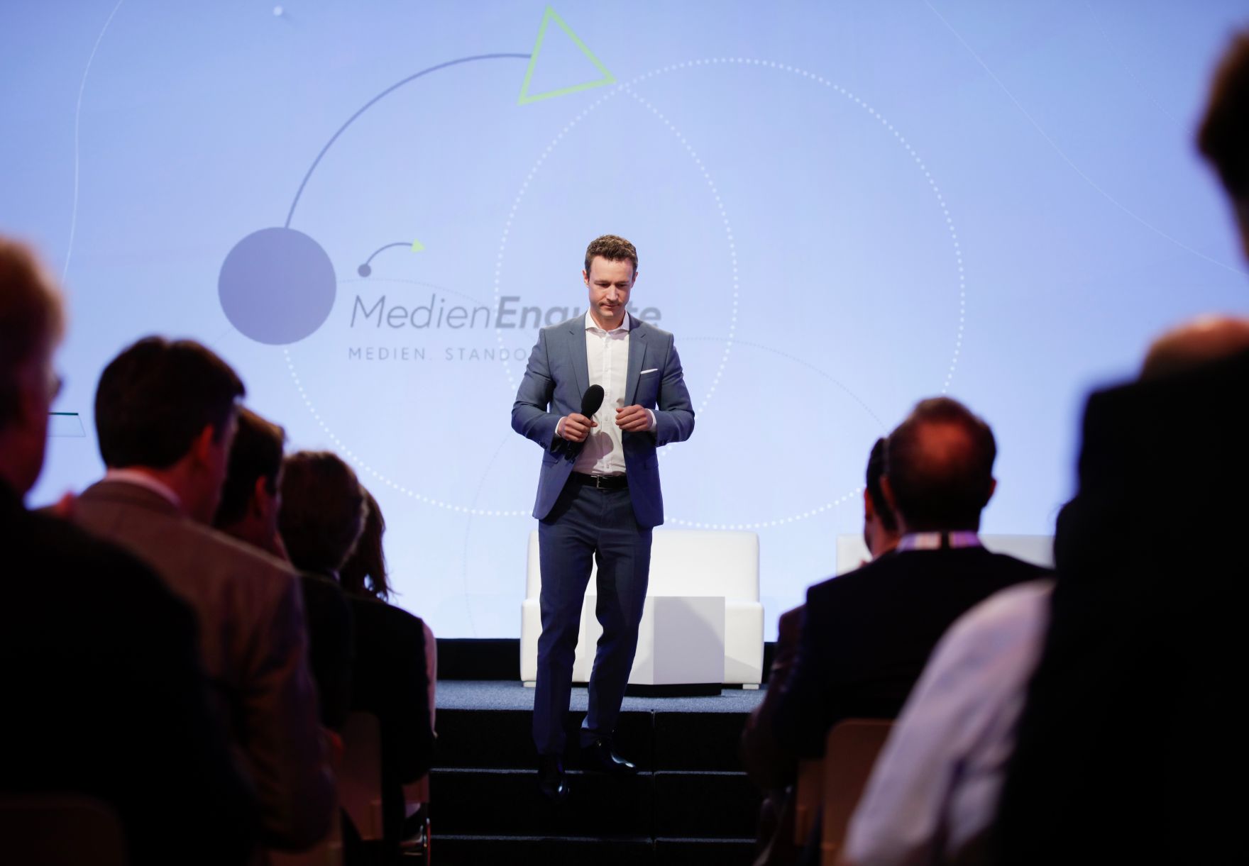 Am 7. Juni 2018 nahm Bundesminister Gernot Bl&uuml;mel (im Bild) am medienpolitischen Diskurs &quot;MedienEnquete&quot; teil.