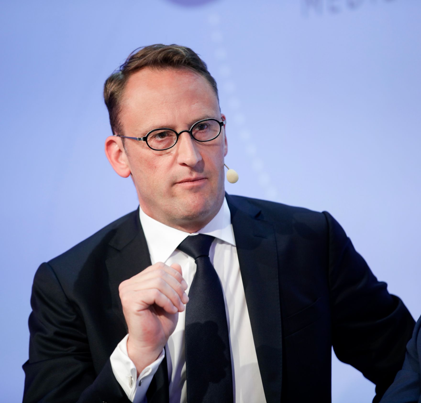 Am 7. Juni 2018 nahm Bundesminister Gernot Bl&uuml;mel am medienpolitischen Diskurs &quot;MedienEnquete&quot; teil. Im Bild der Direktor der Landesanstalt f&uuml;r Medien Nordrhein-Westfalen Tobias Schmid (l.).