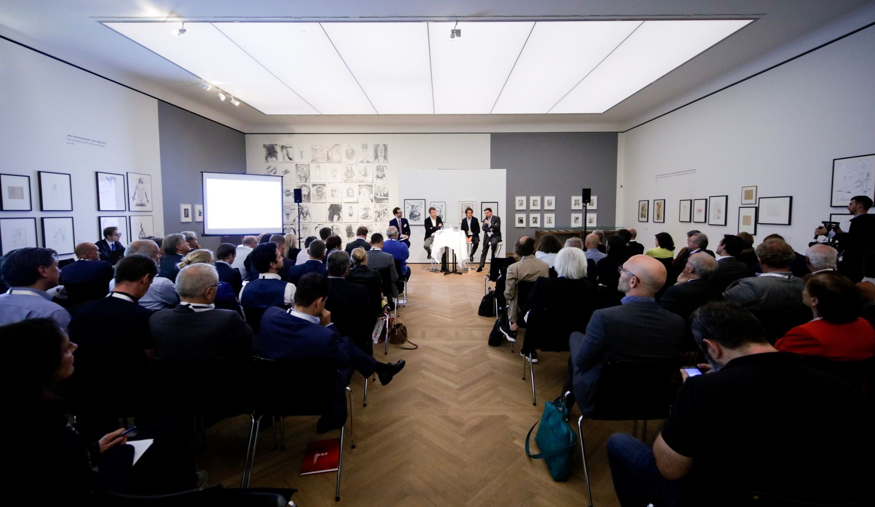 Am 7. Juni 2018 nahm Bundesminister Gernot Bl&uuml;mel am medienpolitischen Diskurs "MedienEnquete" teil.