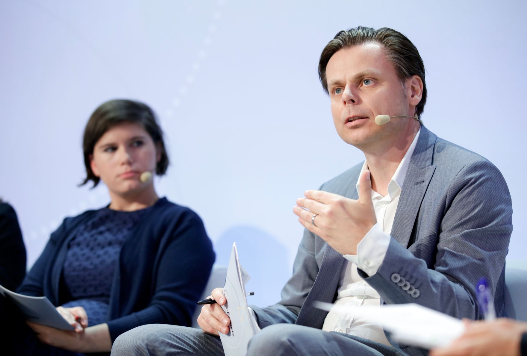 Am 8. Juni 2018 setzte Bundesminister Gernot Bl&uuml;mel seine Teilnahme am medienpolitischen Diskurs "MedienEnquete" fort.