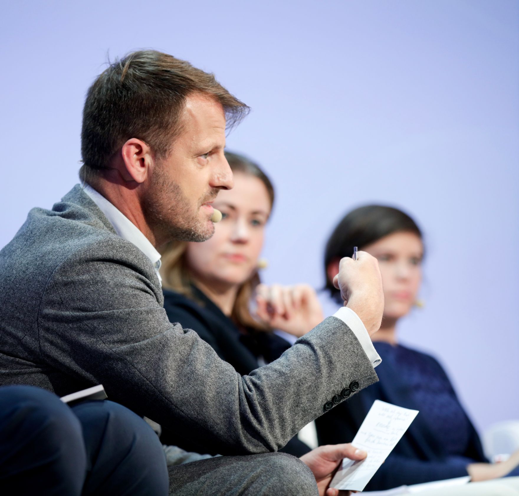 Am 8. Juni 2018 setzte Bundesminister Gernot Bl&uuml;mel seine Teilnahme am medienpolitischen Diskurs "MedienEnquete" fort.