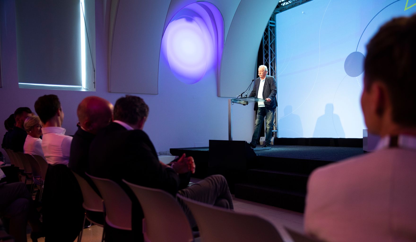 Am 8. Juni 2018 setzte Bundesminister Gernot Bl&uuml;mel seine Teilnahme am medienpolitischen Diskurs &quot;MedienEnquete&quot; fort. Im Bild der Gesch&auml;ftsf&uuml;hrende Gesellschafter und Chairman von TKD Media Thomas Koch.