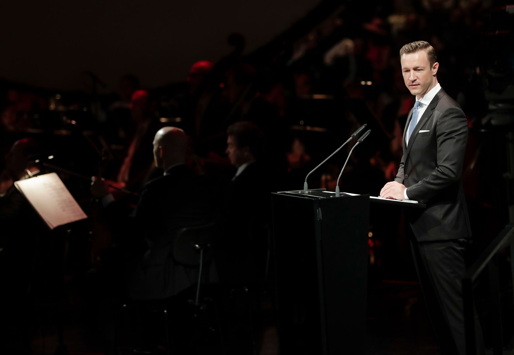 Am 18. Juli 2018 reiste Bundesminister Gernot Bl&uuml;mel (im Bild) anl&auml;sslich der Er&ouml;ffnung der Bregenzer Festspiele nach Bregenz.