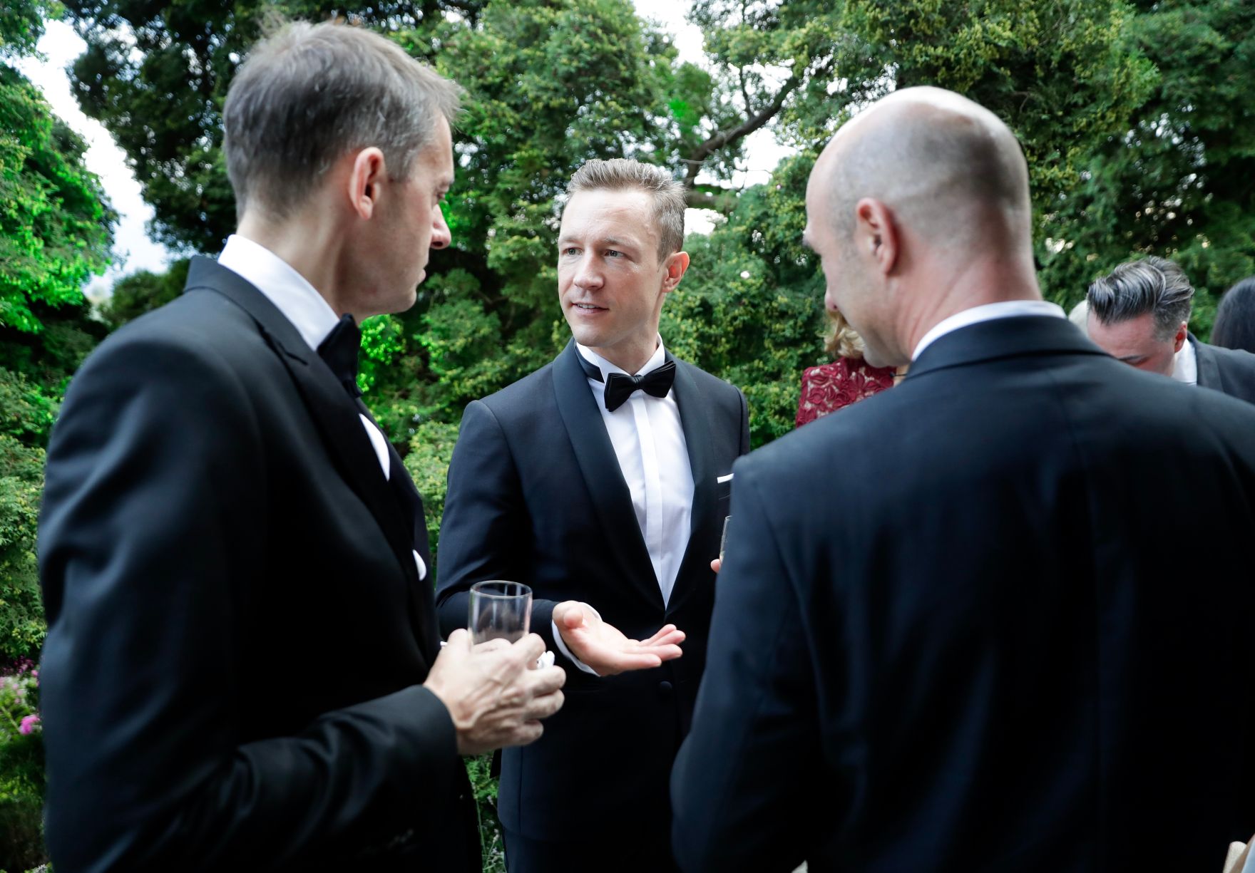 Am 26. Juli 2018 reiste Bundesminister Gernot Bl&uuml;mel (m.) anl&auml;sslich der Er&ouml;ffnung der Salzburger Festspiele nach Salzburg. Im Bild beim Abendempfang.