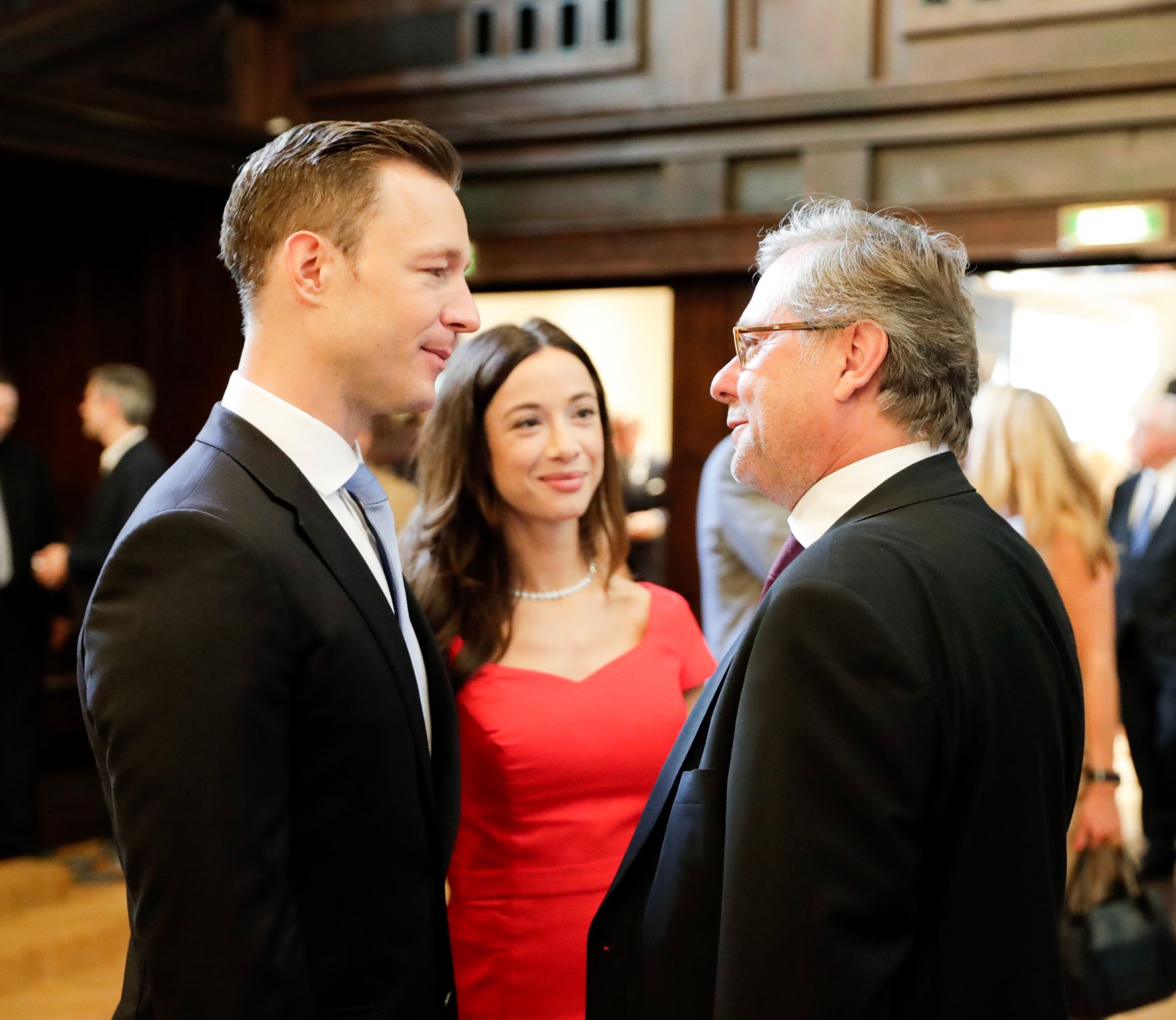 Am 27. Juli 2018 setzte Bundesminister Gernot Bl&uuml;mel (l.) seine Reise nach Salzburg anl&auml;sslich der Er&ouml;ffnung der Salzburger Festspiele fort.
