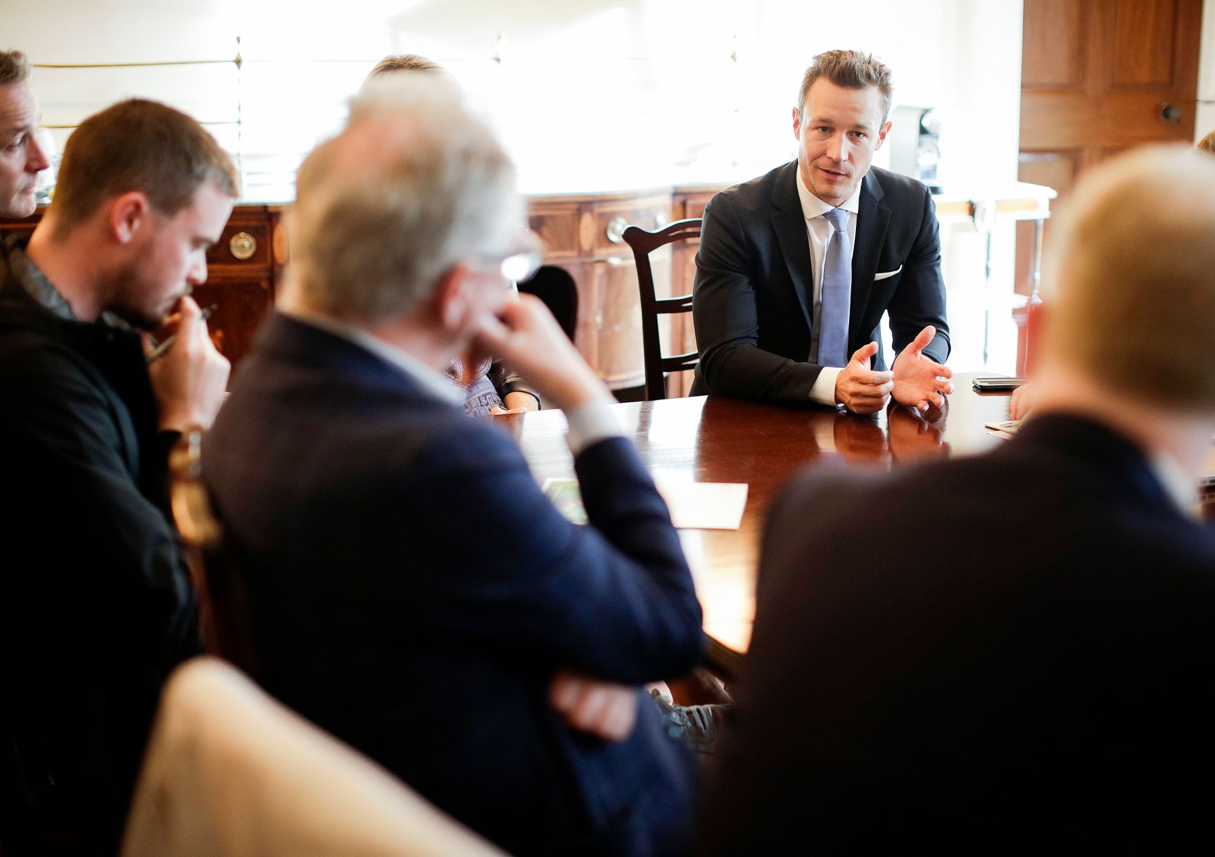 Am 12. Oktober 2018 reiste Bundesminister Gernot Bl&uuml;mel (r.) anl&auml;sslich eines Arbeitsbesuchs nach Dublin.