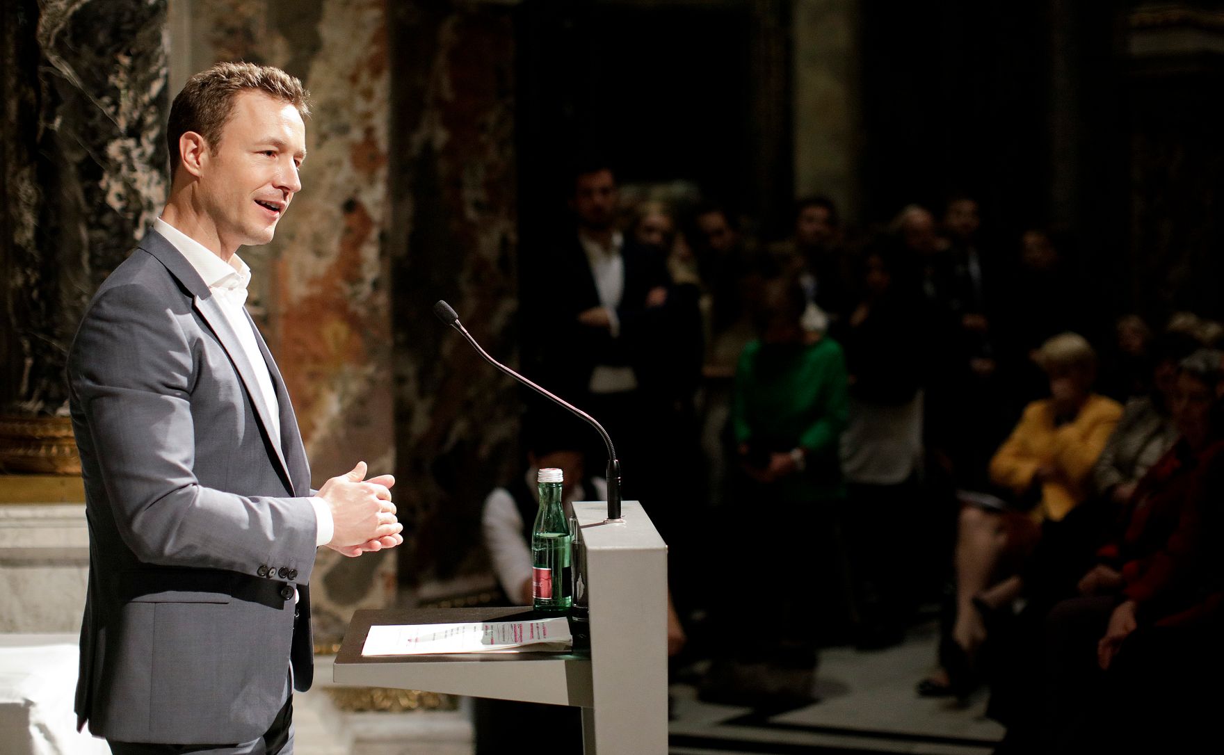 Am 5. November 2018 er&ouml;ffnete Bundesminister Gernot Bl&uuml;mel (l.) die Ausstellung &quot;Spitzmaus Mummy in a Coffin and other Treasures&quot; im Kunsthistorischen Museum.