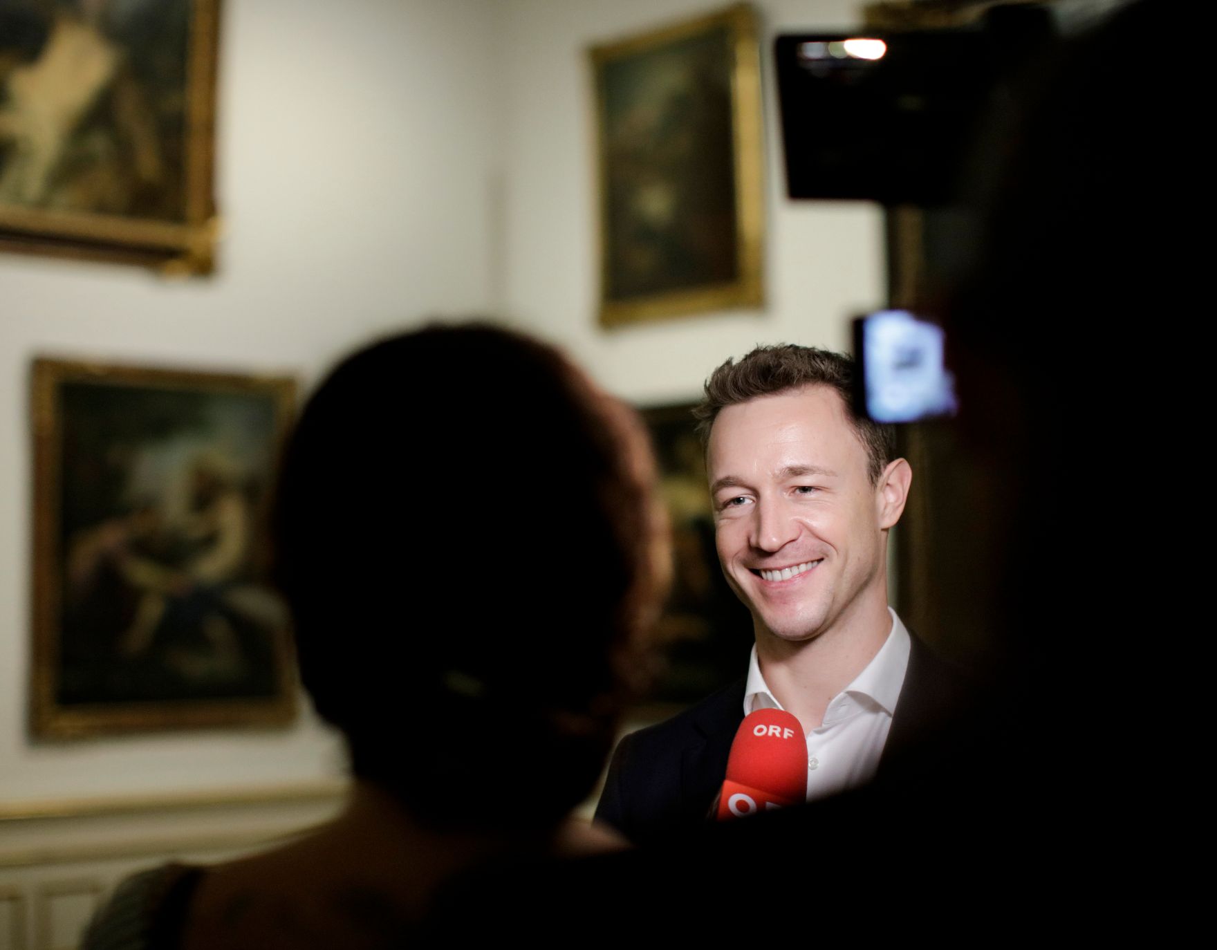 Am 6. November 2018 &uuml;berreichte Bundesminister Gernot Bl&uuml;mel gemeinsam mit EU-Kommissar Tibor Navracsics die Europ&auml;ischen Literaturpreise 2018.