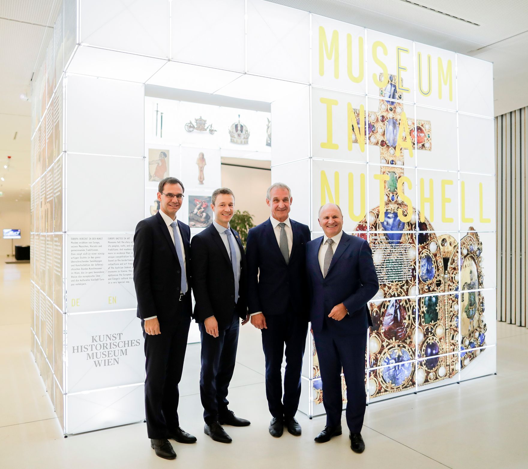 Am 15. November 2018 nahm Bundesminister Gernot Bl&uuml;mel (2.v.l.) an der Subsidiarit&auml;tskonferenz in Bregenz teil. Im Bild mit dem B&uuml;rgermeister von Bregenz Markus Linhart (2.v.r.).