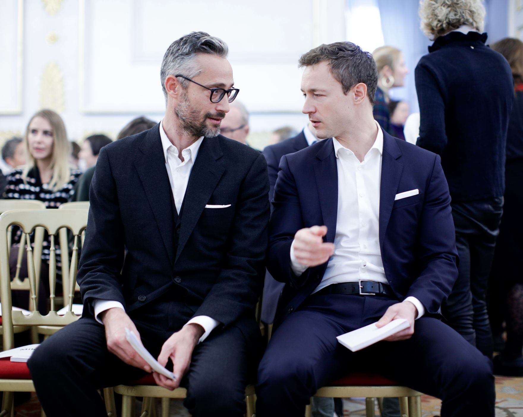 Am 29. November 2018 nahm Bundesminister Gernot Bl&uuml;mel (r.) an der Verleihung der &quot;outstanding artist awards&quot; im Bundeskanzleramt teil.