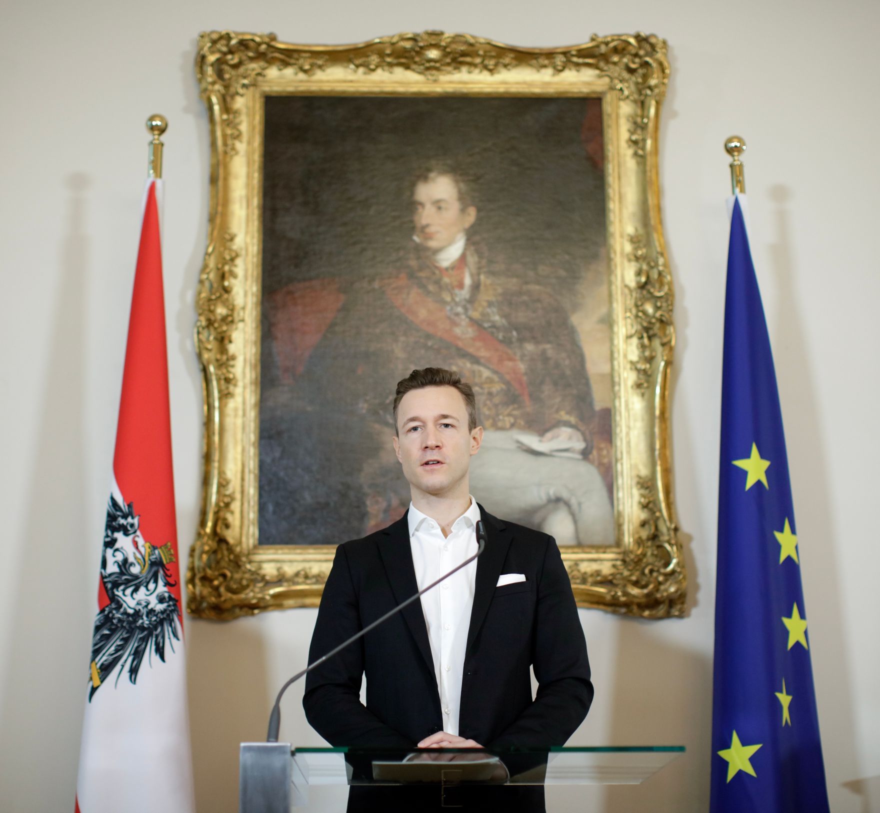 Am 14. Dezember 2018 gab Bundesminister Gernot Bl&uuml;mel (im Bild) eine Pressekonferenz zur Bilanz des ersten Jahres.