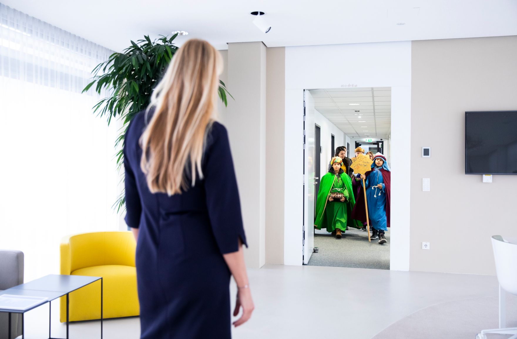 Am 7. J&auml;nner 2019 empfing Bundesministerin Juliane Bogner-Strau&szlig; (l.) die Sternsinger der Pfarre Alser Vorstadt und VertreterInnen der Katholischen Jungschar, Bundesgesch&auml;ftsf&uuml;hrerin Sigrid Kickingereder und Bundesvorsitzende Barbara Gr&uuml;ner.