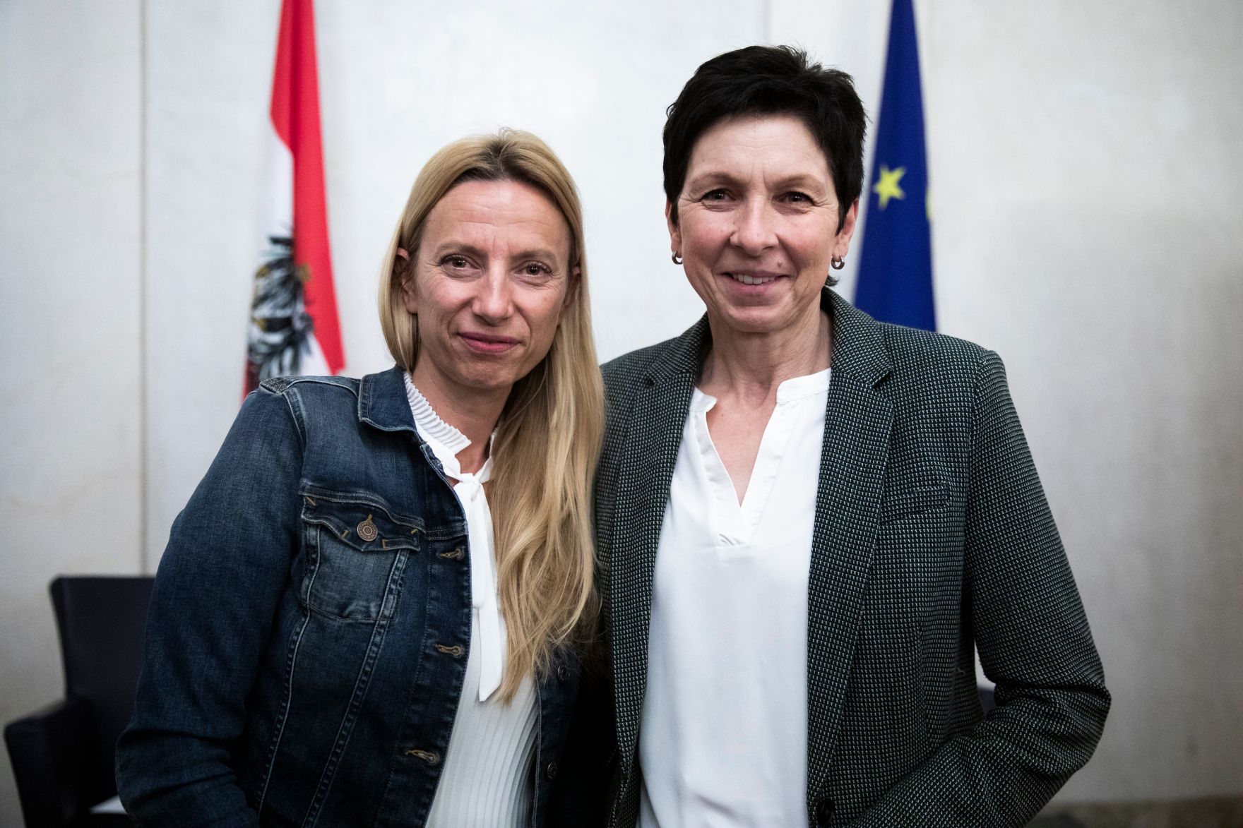 Am 28. J&auml;nner 2019 nahm Bundesministerin Juliane Bogner-Strau&szlig; (l.) an einem Kamingespr&auml;ch mit den Bundesb&auml;uerinnen teil.