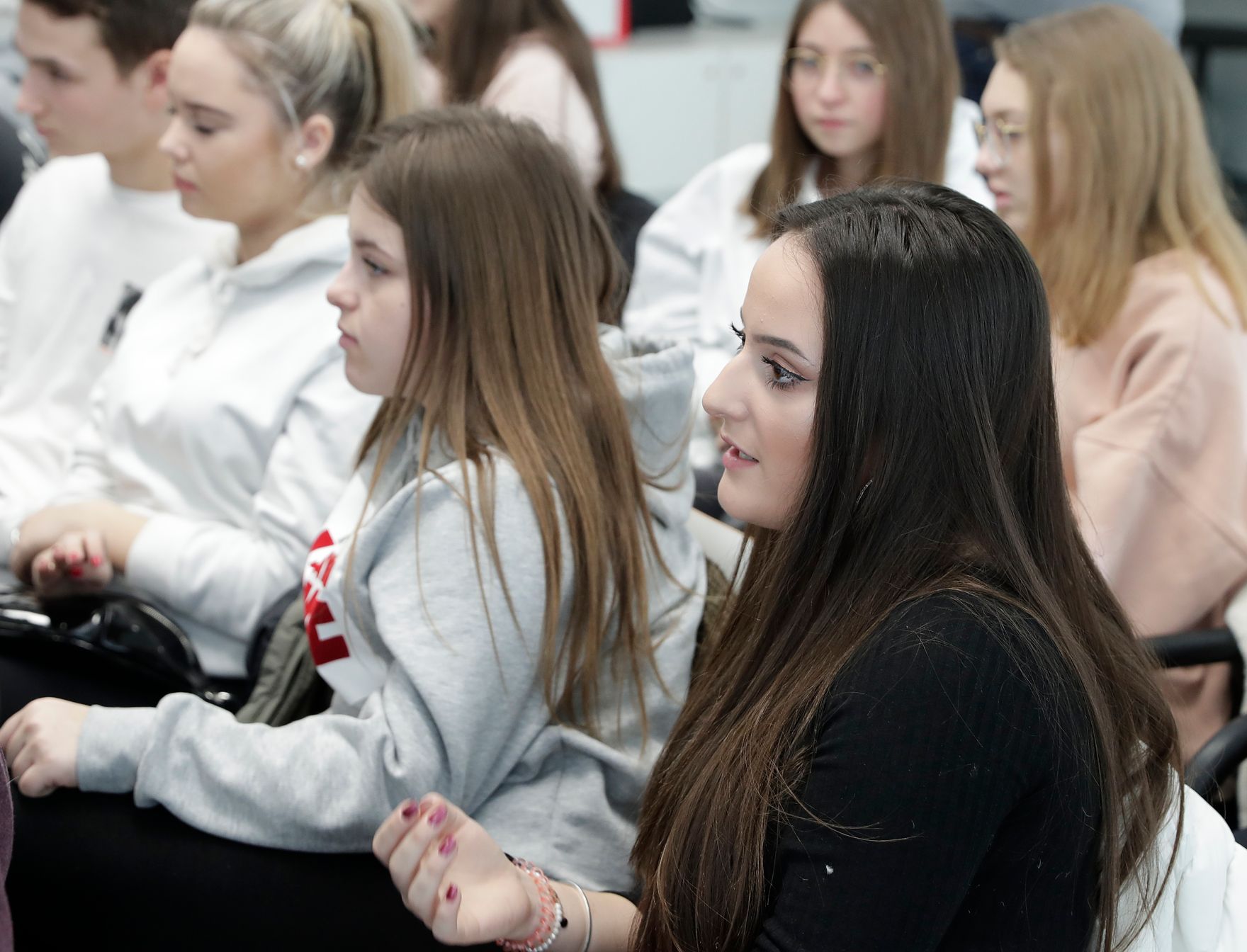 Am 29. J&auml;nner 2019 lud Bundesministerin Juliane Bogner-Strau&szlig; Sch&uuml;lerinnen und Sch&uuml;ler aus Salzburg zu einer Diskussionsveranstaltung in das Ministerium.