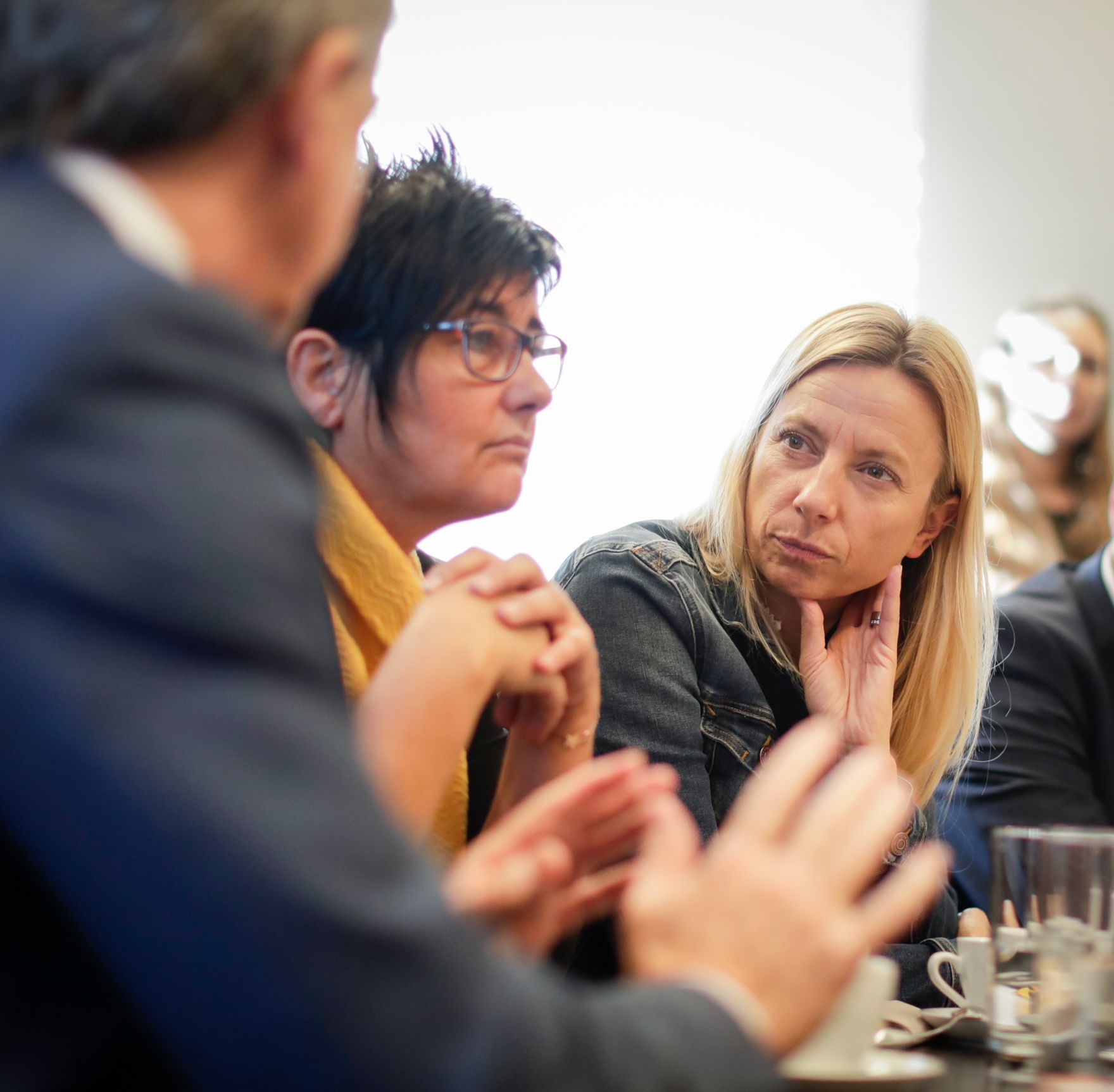 Am 4. Februar 2019 reiste Bundesministerin Juliane Bogner-Strau&szlig; anl&auml;sslich eines Bundesl&auml;ndertags ins Burgenland. Im Bild zu Besuch bei der Steuerberatungskanzlei Mag. Karner &amp; Partner.