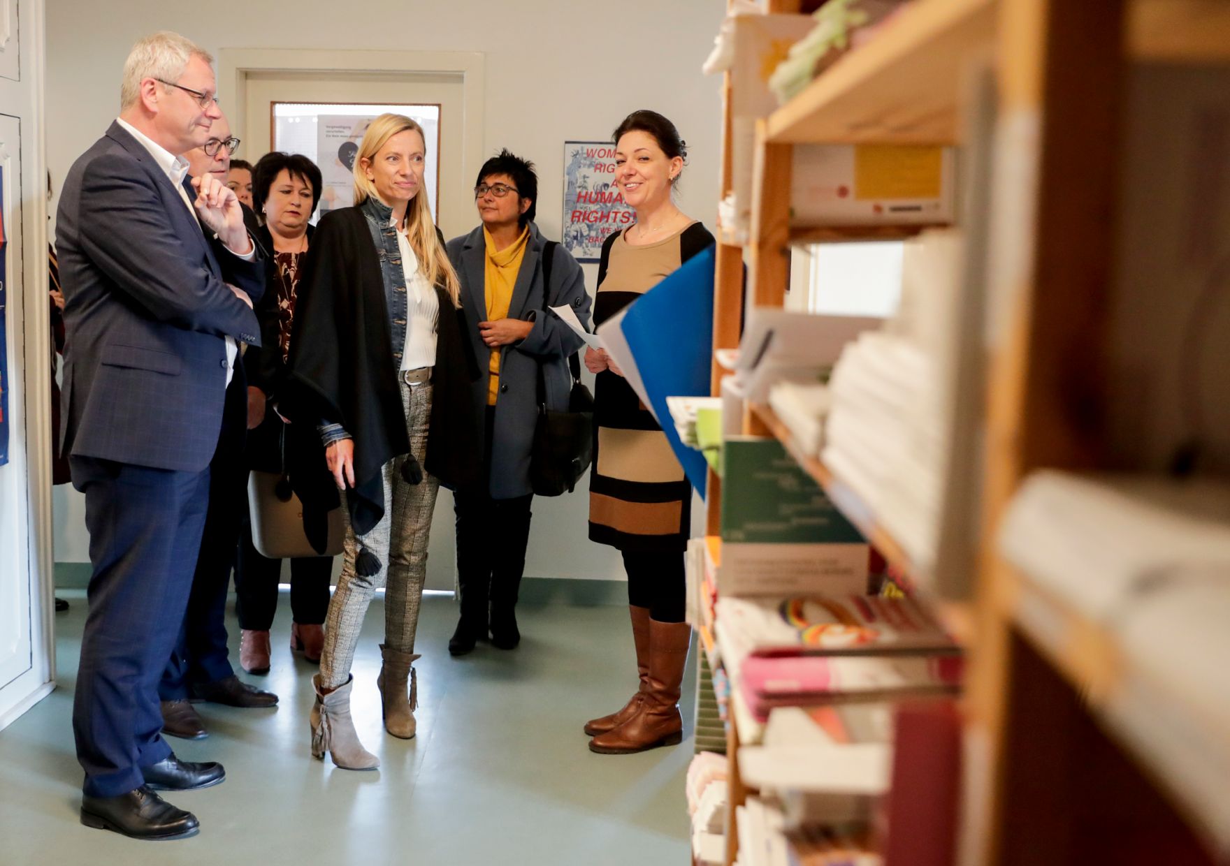 Am 4. Februar 2019 reiste Bundesministerin Juliane Bogner-Strau&szlig; anl&auml;sslich eines Bundesl&auml;ndertags ins Burgenland. Im Bild zu Besuch bei der Frauen-, M&auml;dchen- und Familienberatungsstelle Oberwart.