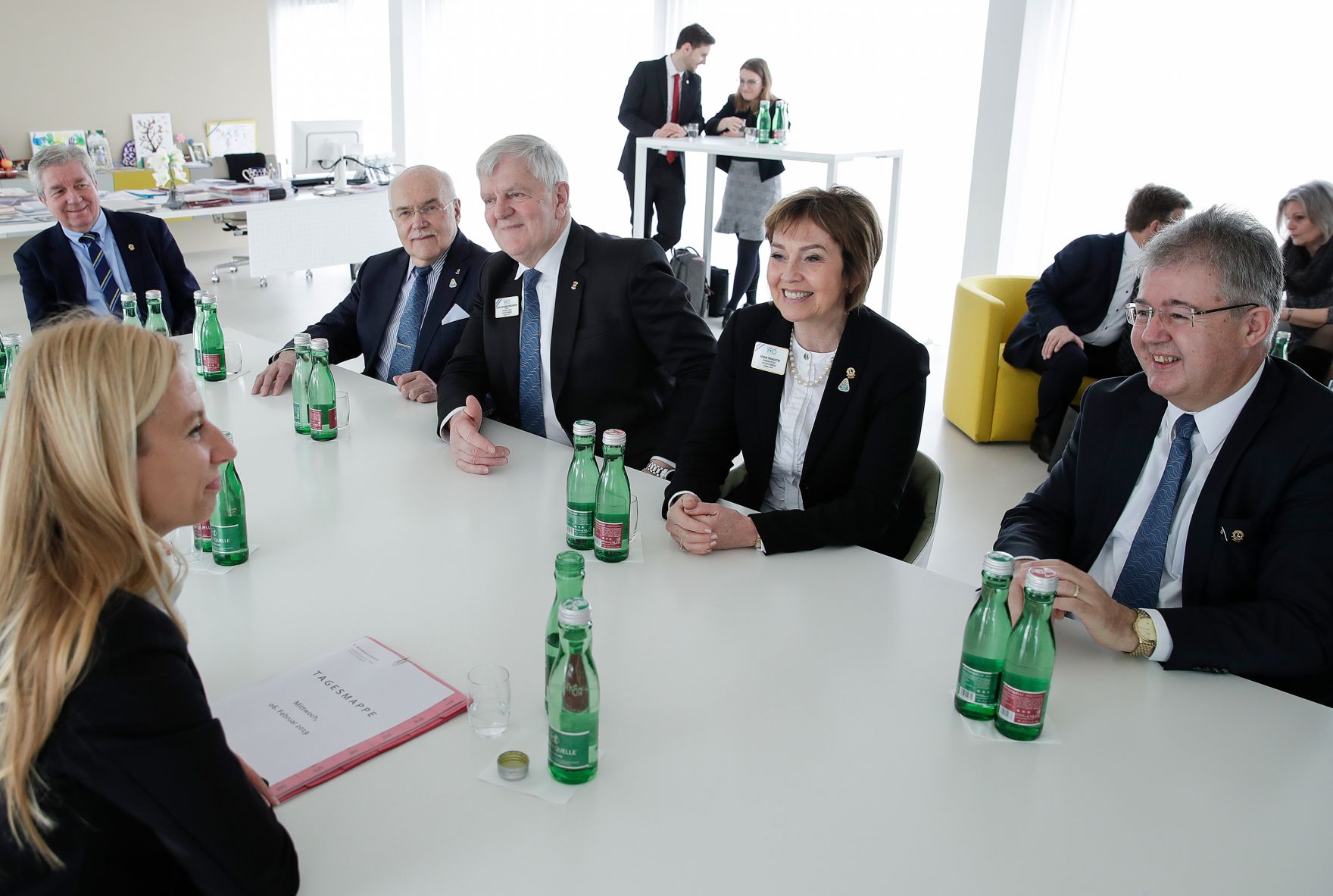 Am 6. Februar 2019 empfing Bundesministerin Juliane Bogner-Strau&szlig; (im Bild) die Pr&auml;sidentin des Lions Club International Gudrun Yngvadottir in ihrem B&uuml;ro.