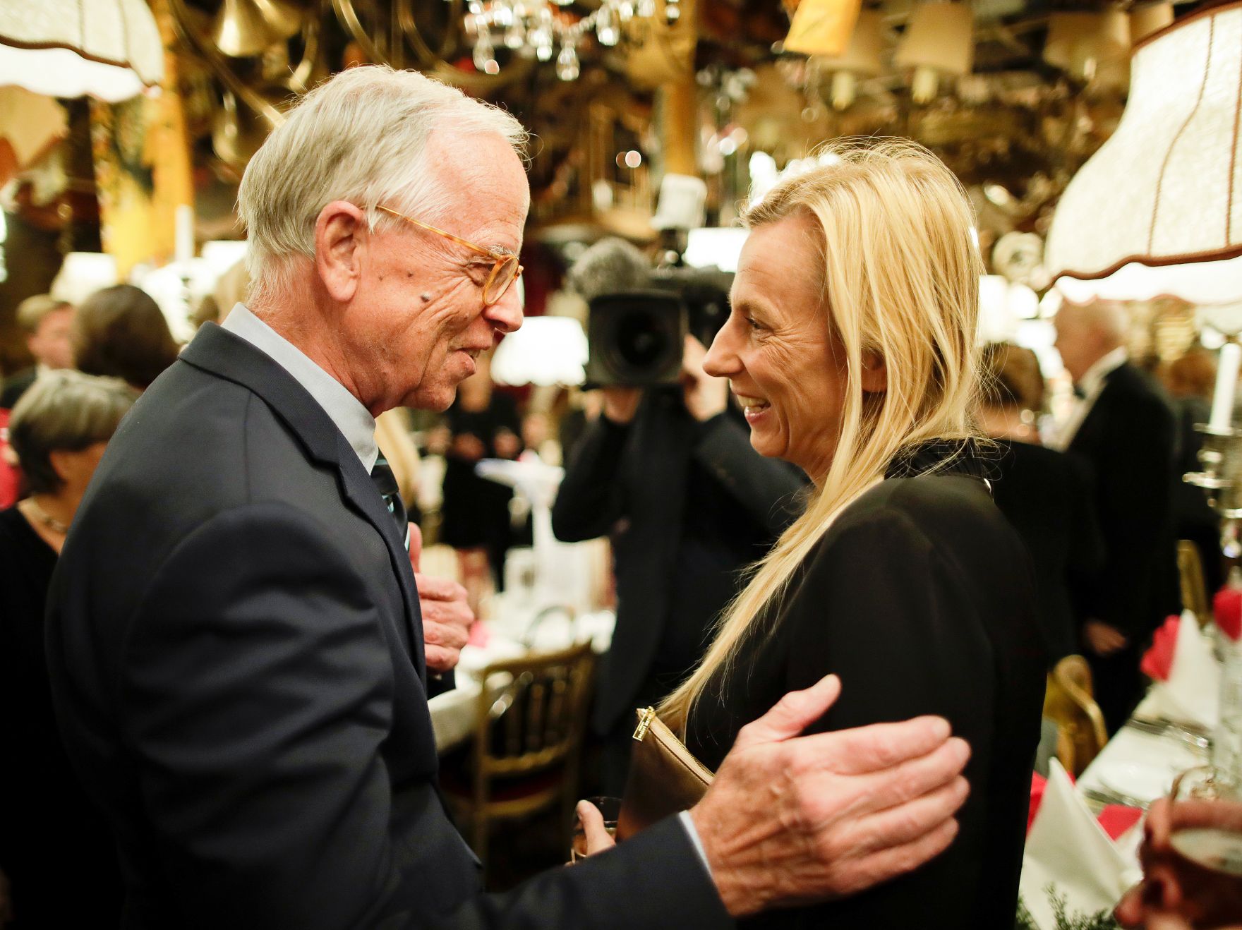 Am 12. Februar 2019 hielt Bundesministerin Juliane Bogner-Strau&szlig; Gru&szlig;worte bei der &bdquo;Happy Birthday Damenwahl Celebration&ldquo; der European Union of Women.
