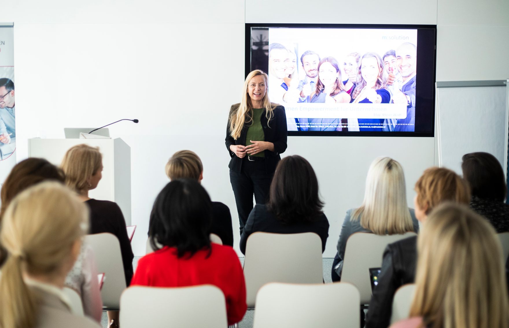 Am 28. Februar 2019 hielt Bundesministerin Juliane Bogner-Strau&szlig; (im Bild) eine Begr&uuml;&szlig;ungsrede zum Start der Workshopreihe "Women Empowerment - Frauen in F&uuml;hrungspositionen".