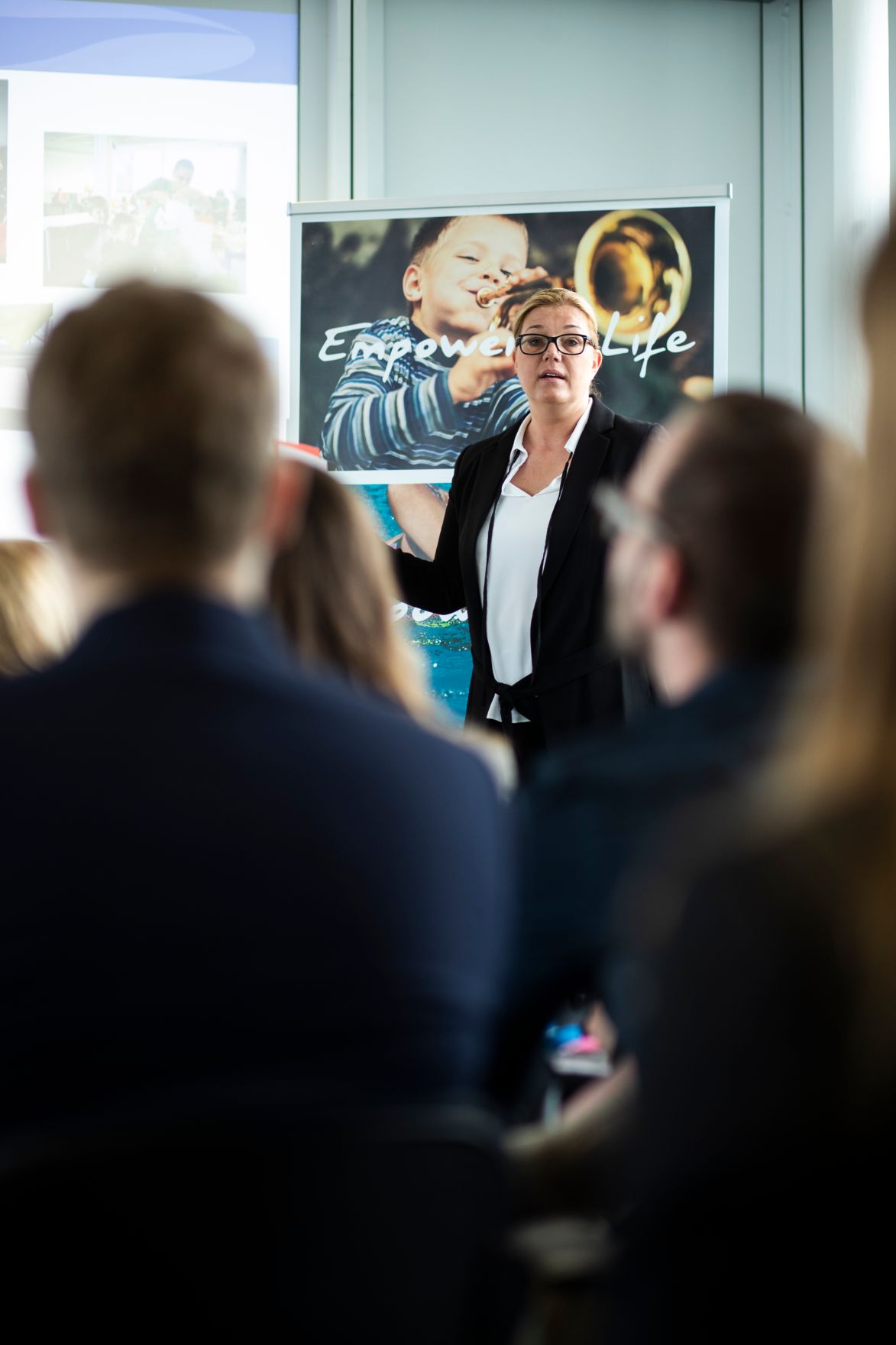 Am 28. Februar 2019 besuchte Bundesministerin Juliane Bogner-Strau&szlig; den Pharmakonzern Sanofi.