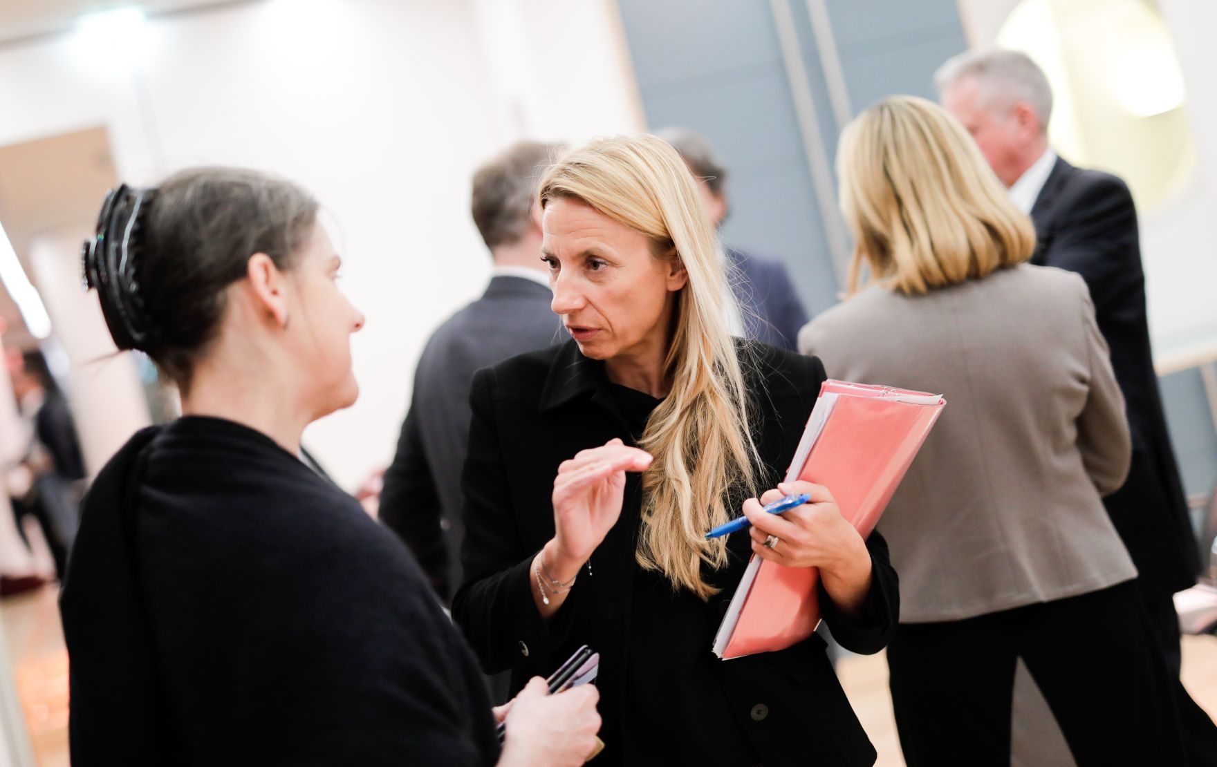Am 7. M&auml;rz 2019 nahm Bundesministerin Juliane Bogner-Strau&szlig; an der Podiumsdiskussion zum Thema &quot;Ist Altersarmut weiblich?&quot; teil.