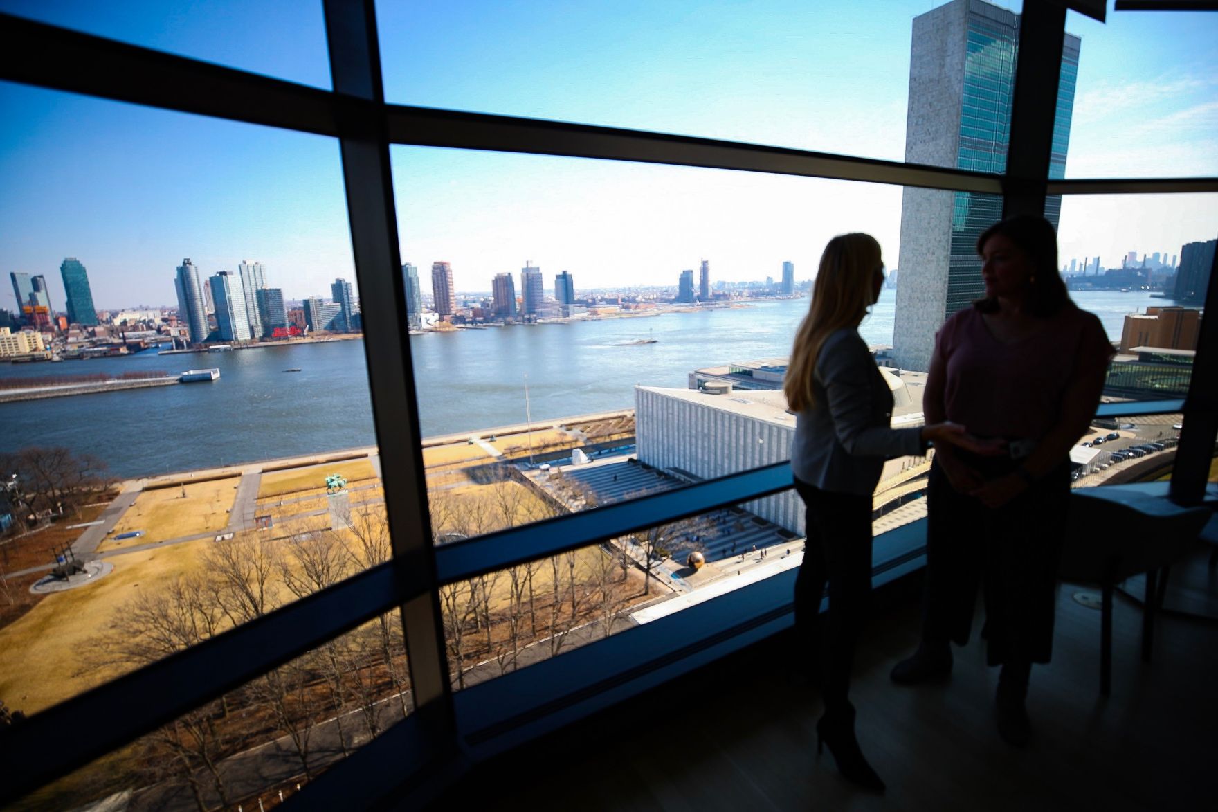 Am 11. M&auml;rz 2019 reiste Bundesministerin Juliane Bogner-Strau&szlig; (l.) nach New York zur Frauenstatuskommission der Vereinten Nationen. Im Bild mit der neuseel&auml;ndischen Frauenministerin Julie Anne Genter (r.).