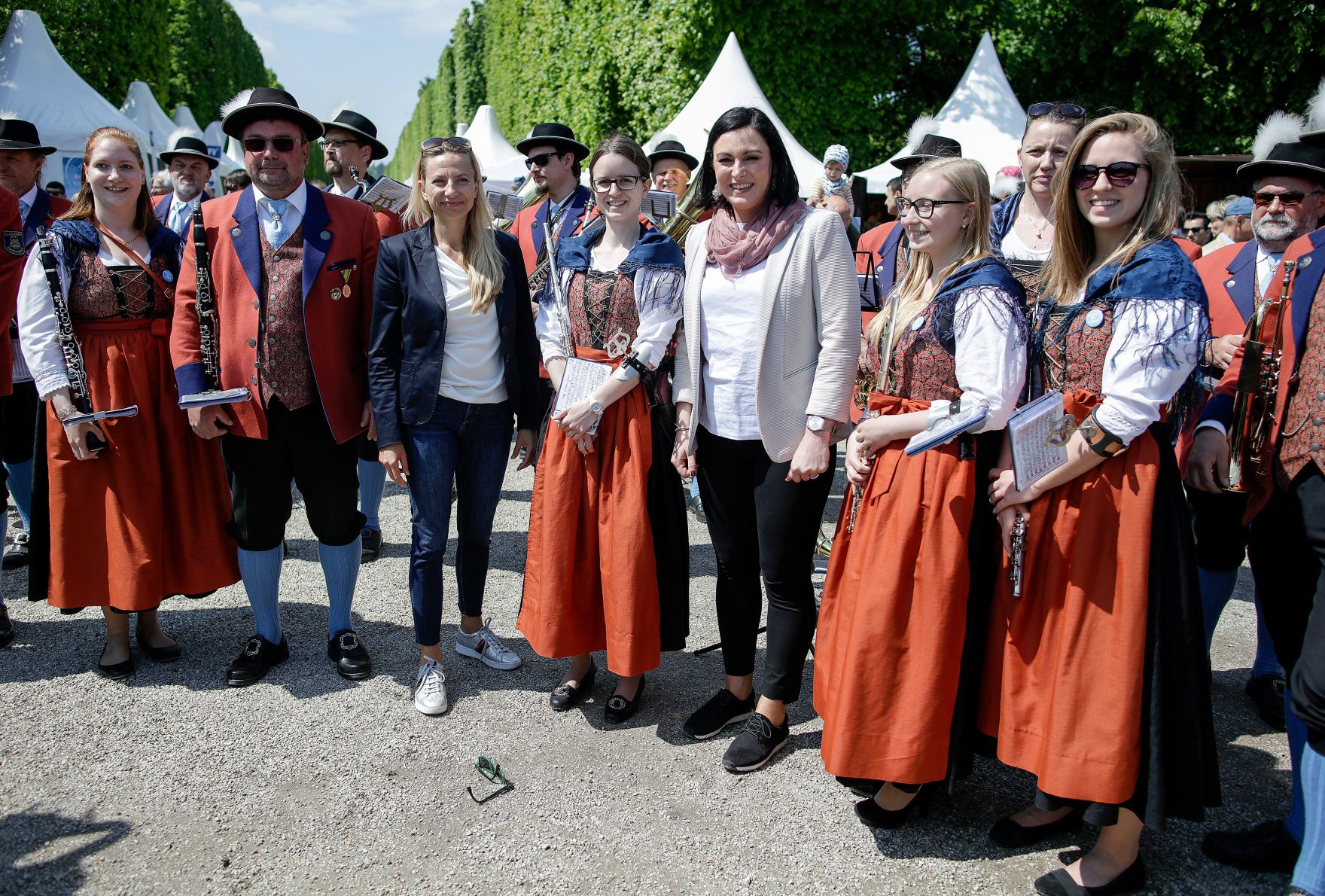 Am 01. Mai 2019 lud Bundesministerin Juliane Bogner-Strau&szlig; l&auml;dt gemeinsam mit Bundesministerin Elisabeth K&ouml;stinger zu einem Familienfest im Schlossgarten Sch&ouml;nbrunn ein.