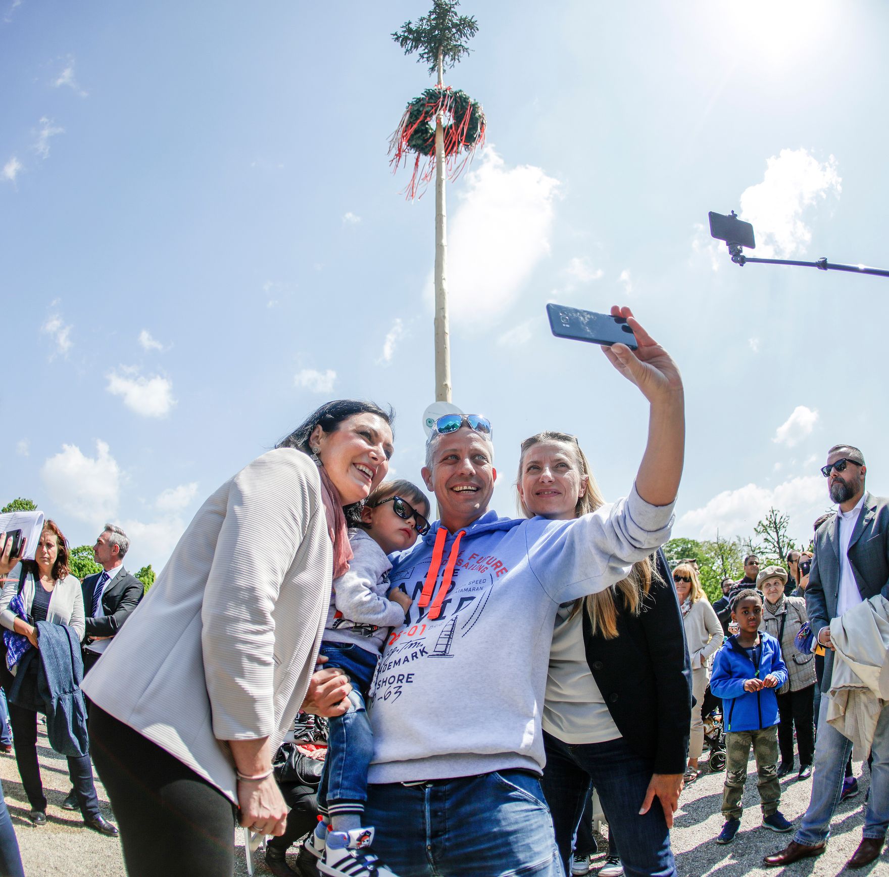 Am 01. Mai 2019 lud Bundesministerin Juliane Bogner-Strau&szlig; l&auml;dt gemeinsam mit Bundesministerin Elisabeth K&ouml;stinger zu einem Familienfest im Schlossgarten Sch&ouml;nbrunn ein.