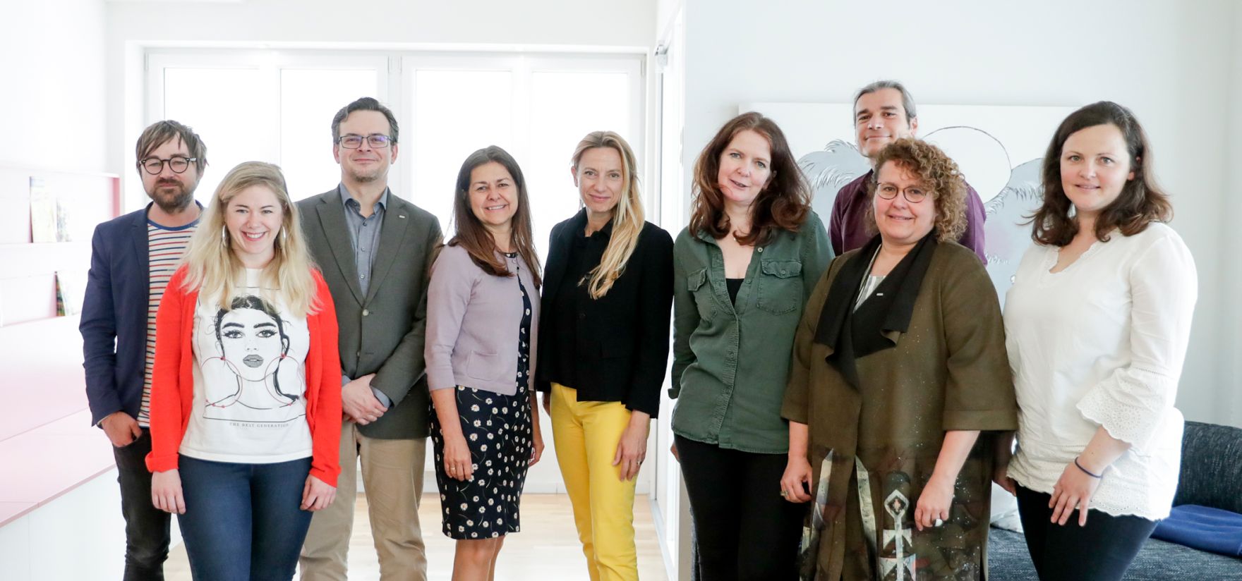 Am 10. Mai 2019 reiste Bundesministerin Juliane Bogner-Strau&szlig; anl&auml;sslich eines Bundesl&auml;ndertags nach Graz. Im Bild im KOmmunikationsRAum der Frauenh&auml;user Steiermark.