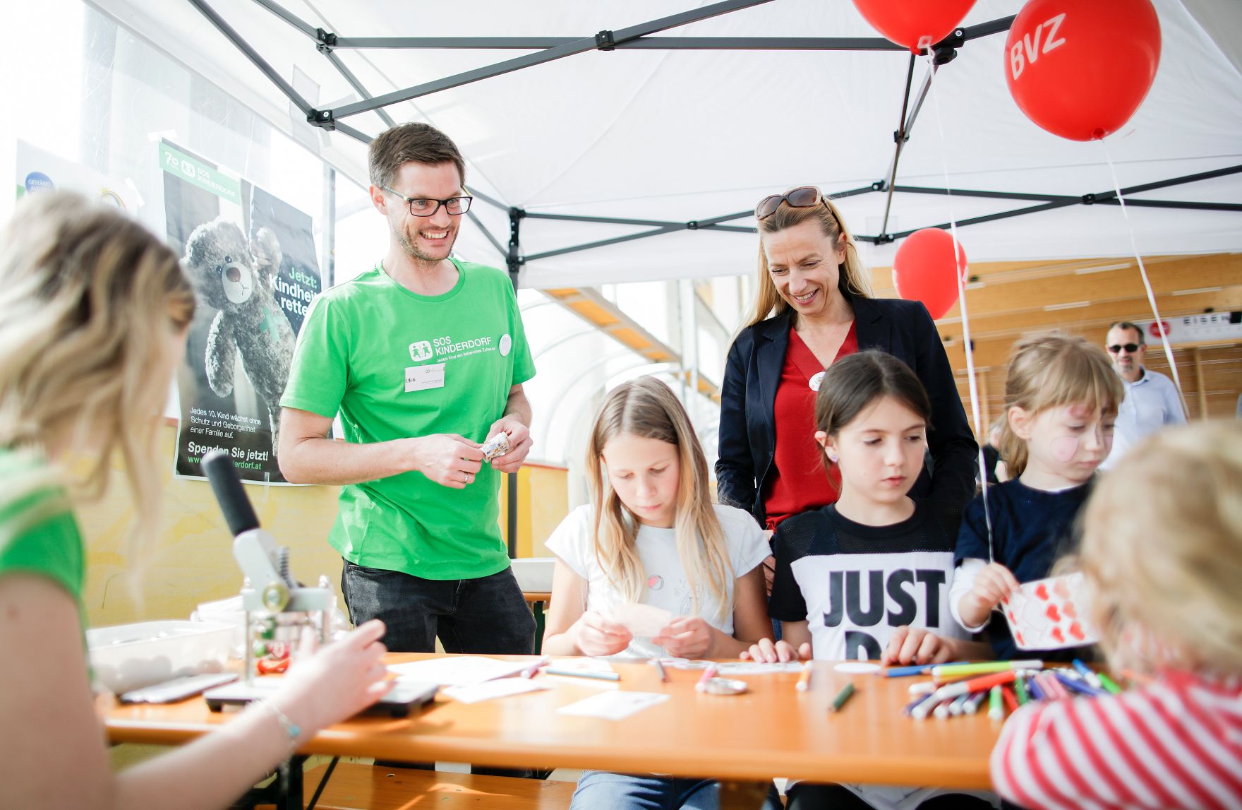 Am 18. Mai 2019 besuchte Bundesministerin Juliane Bogner-Strau&szlig; das Spielefest des Burgenl&auml;ndischen Familienbund.