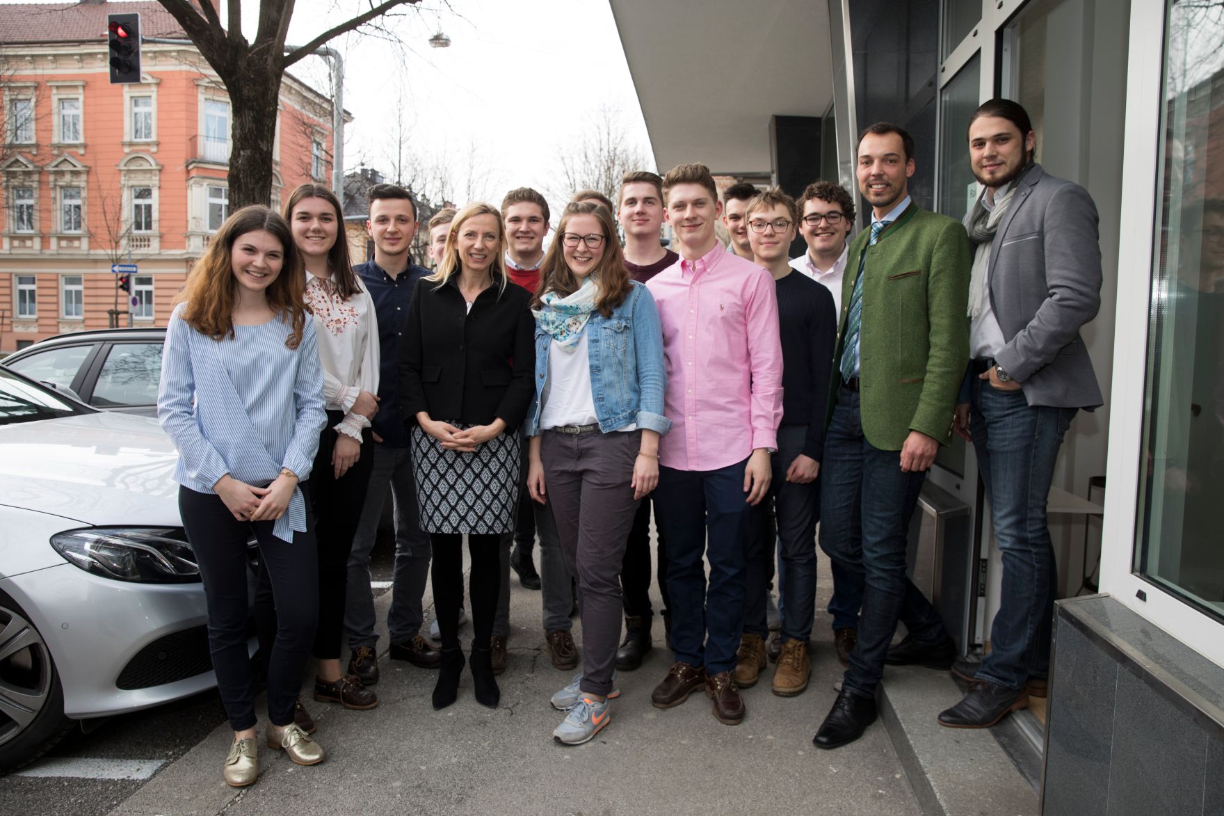 Am 15. M&auml;rz 2018 reiste Bundesministerin Juliane Bogner-Strau&szlig; im Zuge eines Bundesl&auml;ndertags nach Ober&ouml;sterreich. Im Bild mit der Nationalratsabgeordneten Claudia Plakolm und dem Nationalratsabgeordneten Klaus Lindinger bei der Er&ouml;ffnung des Generationenzentrums Wels.
