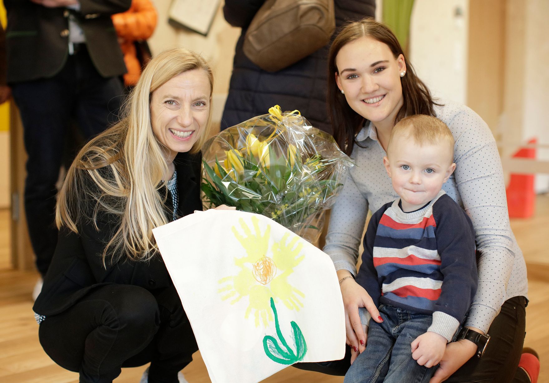 Am 23. M&auml;rz 2018 reiste Bundesministerin Juliane Bogner-Strau&szlig; (l.) im Zuge eines Bundesl&auml;ndertags in die Steiermark. Im Bild bei der Er&ouml;ffnung der Kinderkrippe in Mautern.