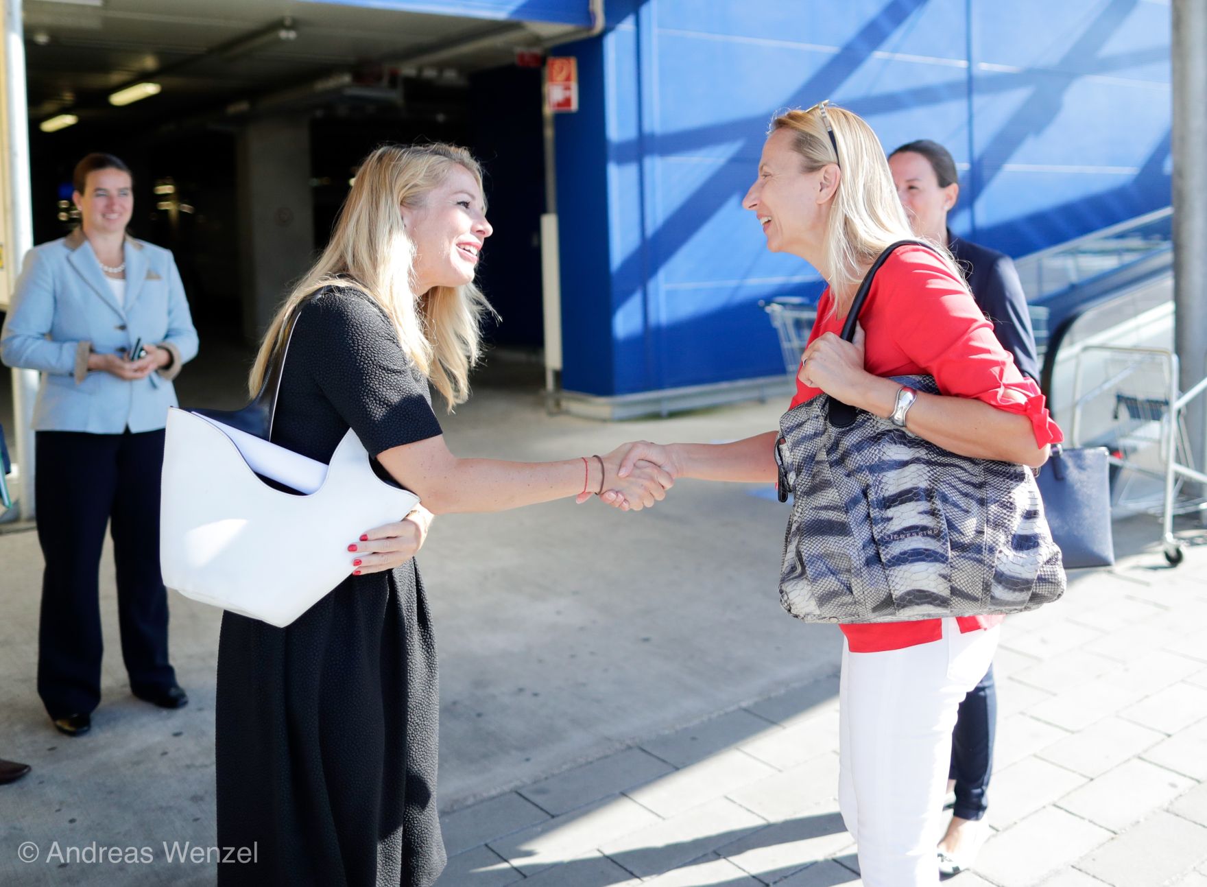 Am 4. Juni 2018 reiste Bundesministerin Juliane Bogner-Strau&szlig; (r.) im Zuge eines Bundesl&auml;ndertags nach K&auml;rnten. Im Bild beim Besuch als Podiumsgast bei Business Frauen Center - IKEA Fr&uuml;hst&uuml;ck "Mama im Management - Karriere &amp; Familie machbar...?"