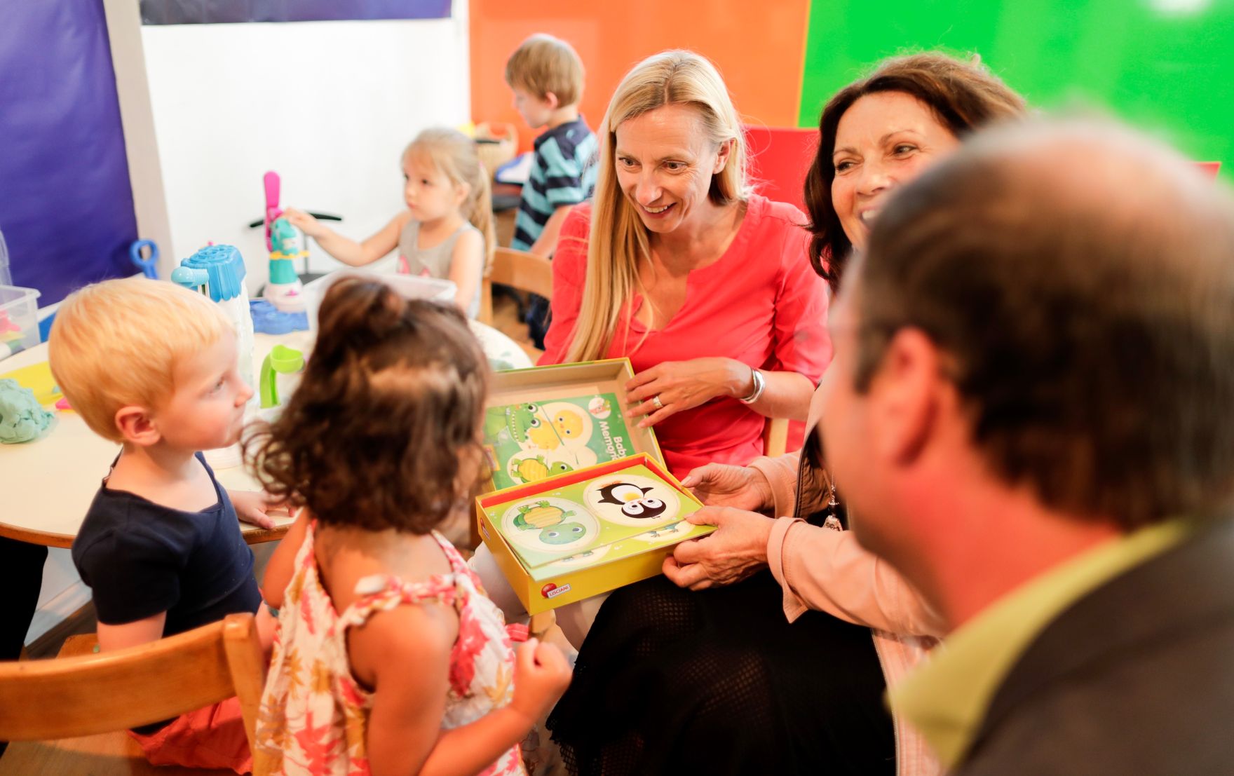Am 4. Juni 2018 reiste Bundesministerin Juliane Bogner-Strau&szlig; im Zuge eines Bundesl&auml;ndertags nach K&auml;rnten. Im Bild beim Besuch der "Kinderwerkstadt Klagenfurt" des Hilfswerks K&auml;rnten.