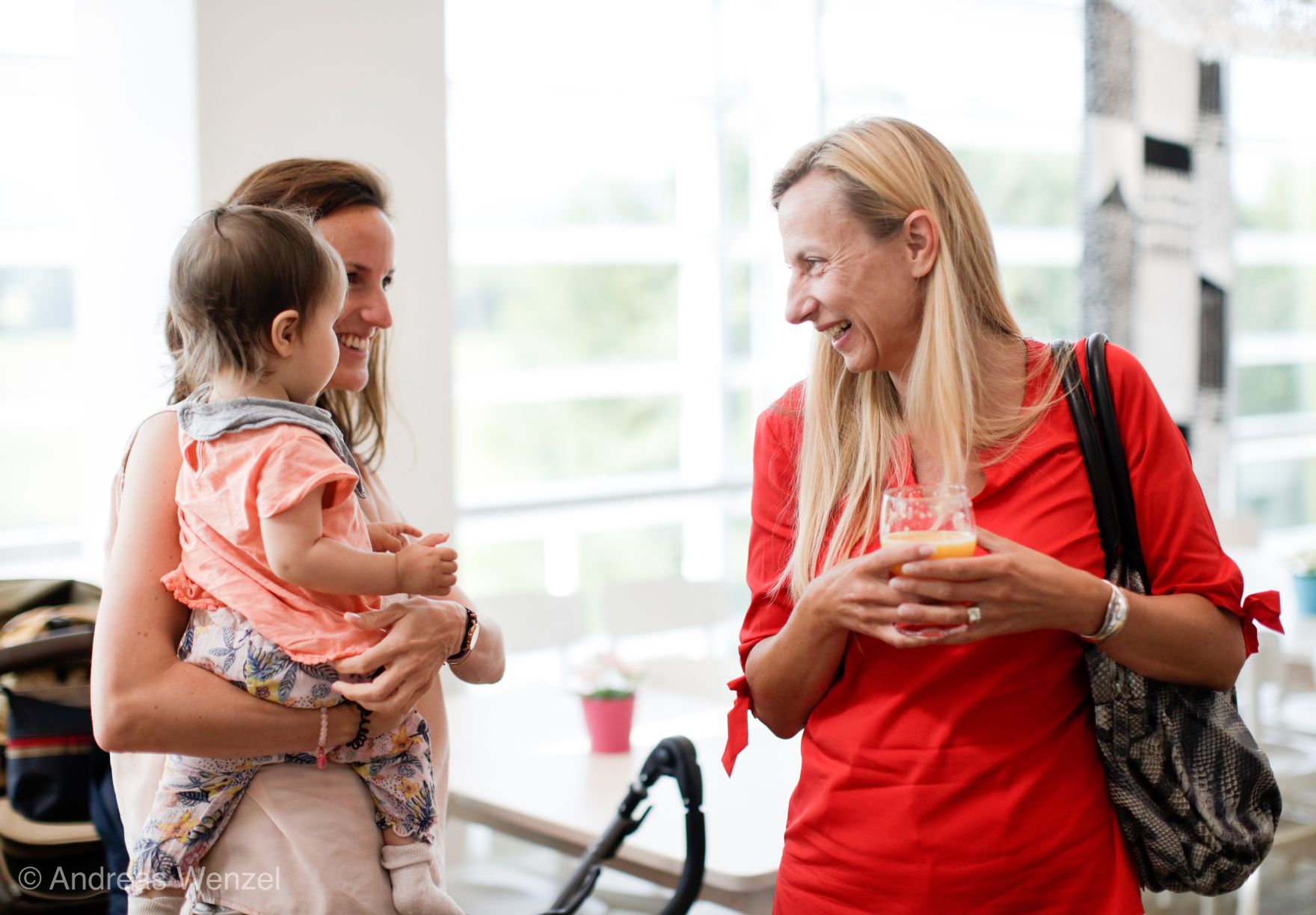 Am 4. Juni 2018 reiste Bundesministerin Juliane Bogner-Strau&szlig; (r.) im Zuge eines Bundesl&auml;ndertags nach K&auml;rnten. Im Bild beim Besuch als Podiumsgast bei Business Frauen Center - IKEA Fr&uuml;hst&uuml;ck "Mama im Management - Karriere &amp; Familie machbar...?"