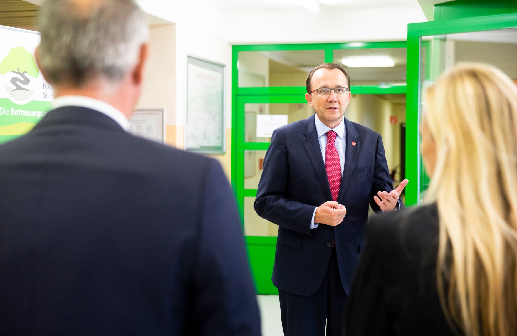 Am 24. September 2018 reiste Bundesministerin Juliane Bogner-Strau&szlig; anl&auml;sslich eines Bundesl&auml;ndertags nach Nieder&ouml;sterreich. Im Bild beim Besuch der Tagesst&auml;tte f&uuml;r Behinderte in Sankt P&ouml;lten.