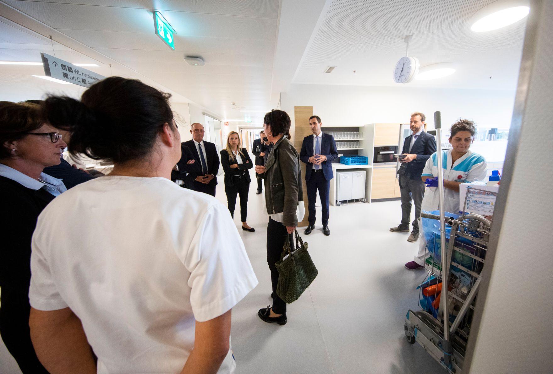 Am 24. September 2018 reiste Bundesministerin Juliane Bogner-Strau&szlig; anl&auml;sslich eines Bundesl&auml;ndertags nach Nieder&ouml;sterreich. Im Bild beim Besuch der Firma Markas im Uniklinikum in Sankt P&ouml;lten.