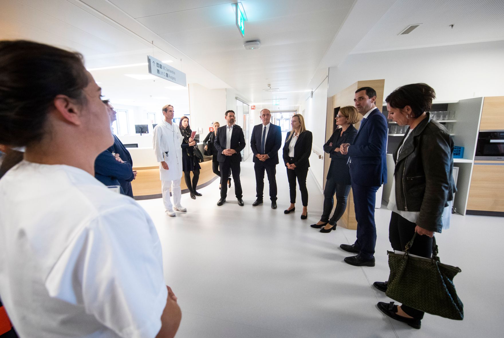Am 24. September 2018 reiste Bundesministerin Juliane Bogner-Strau&szlig; anl&auml;sslich eines Bundesl&auml;ndertags nach Nieder&ouml;sterreich. Im Bild beim Besuch der Firma Markas im Uniklinikum in Sankt P&ouml;lten.