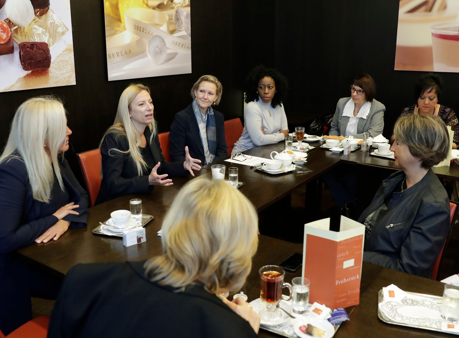 Am 9. Oktober 2018 nahm Bundesministerin Juliane Bogner-Strau&szlig; (2.v.l.) an einem Fr&uuml;hst&uuml;ck des Forums "Frau im &Ouml;sterreichischen Gewerbeverein" teil.