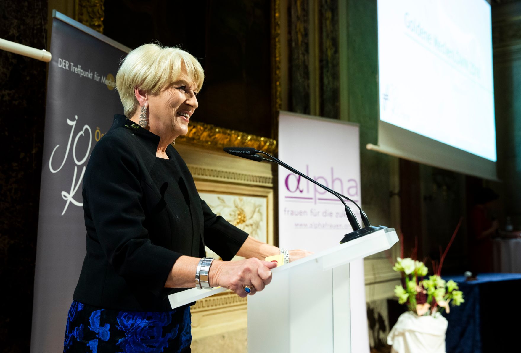 Am 6. November 2018 nahm Bundesministerin Juliane Bogner-Strau&szlig; am Gala-Abend der MedienL&Ouml;WINNEN 2018 im Haus der Industrie teil. Im Bild mit der Kongressinitiatorin Maria Rauch-Kallat.