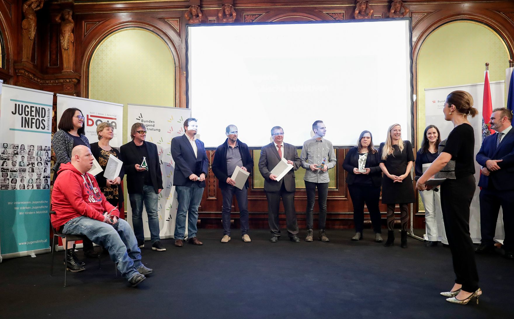 Am 7. November 2018 &uuml;berreichte Bundesministerin Juliane Bogner-Strau&szlig; den &Ouml;sterreichischen Jugendpreis 2018.